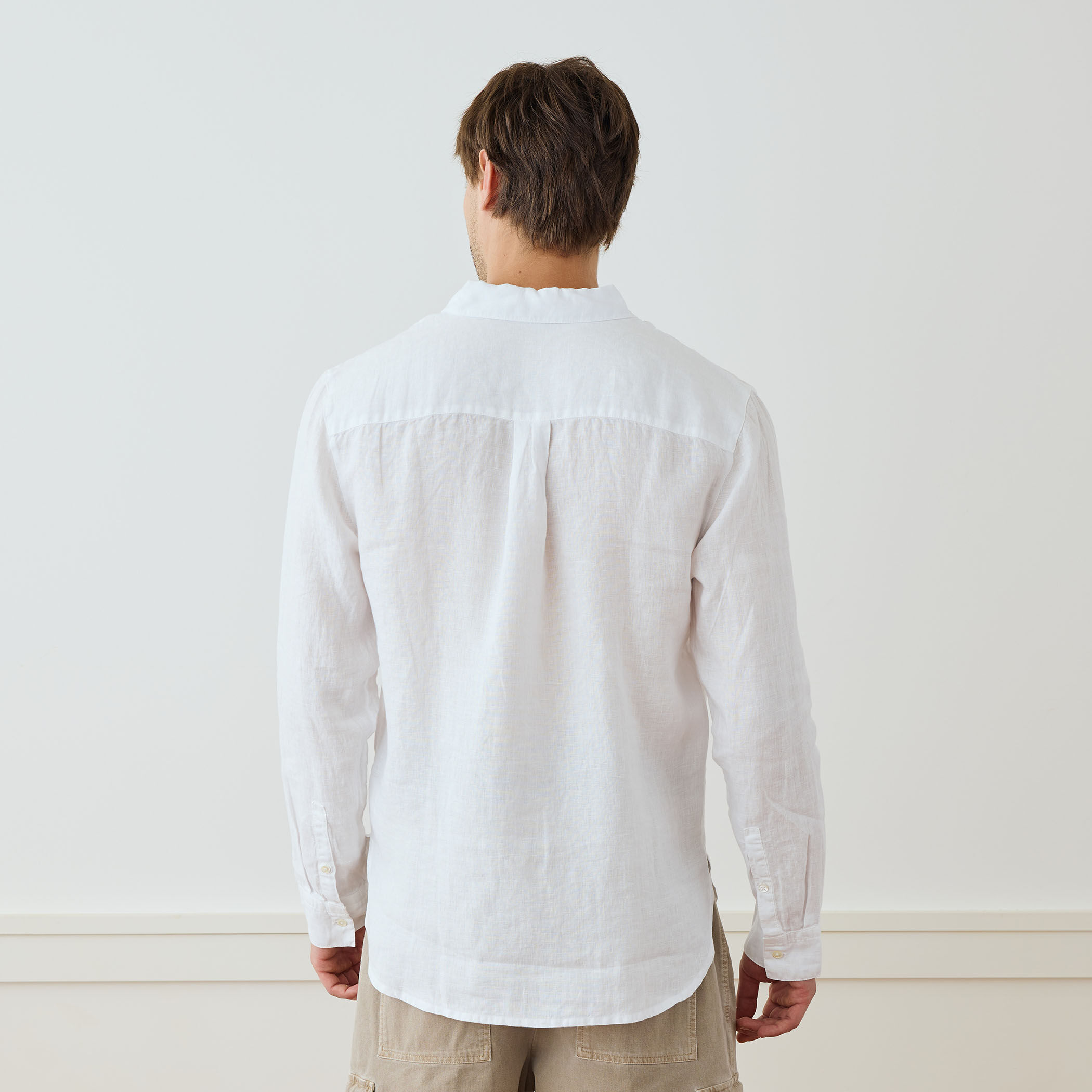 ライトウェイトリネン スタンダードシャツ MKO3652｜トゥモローランド