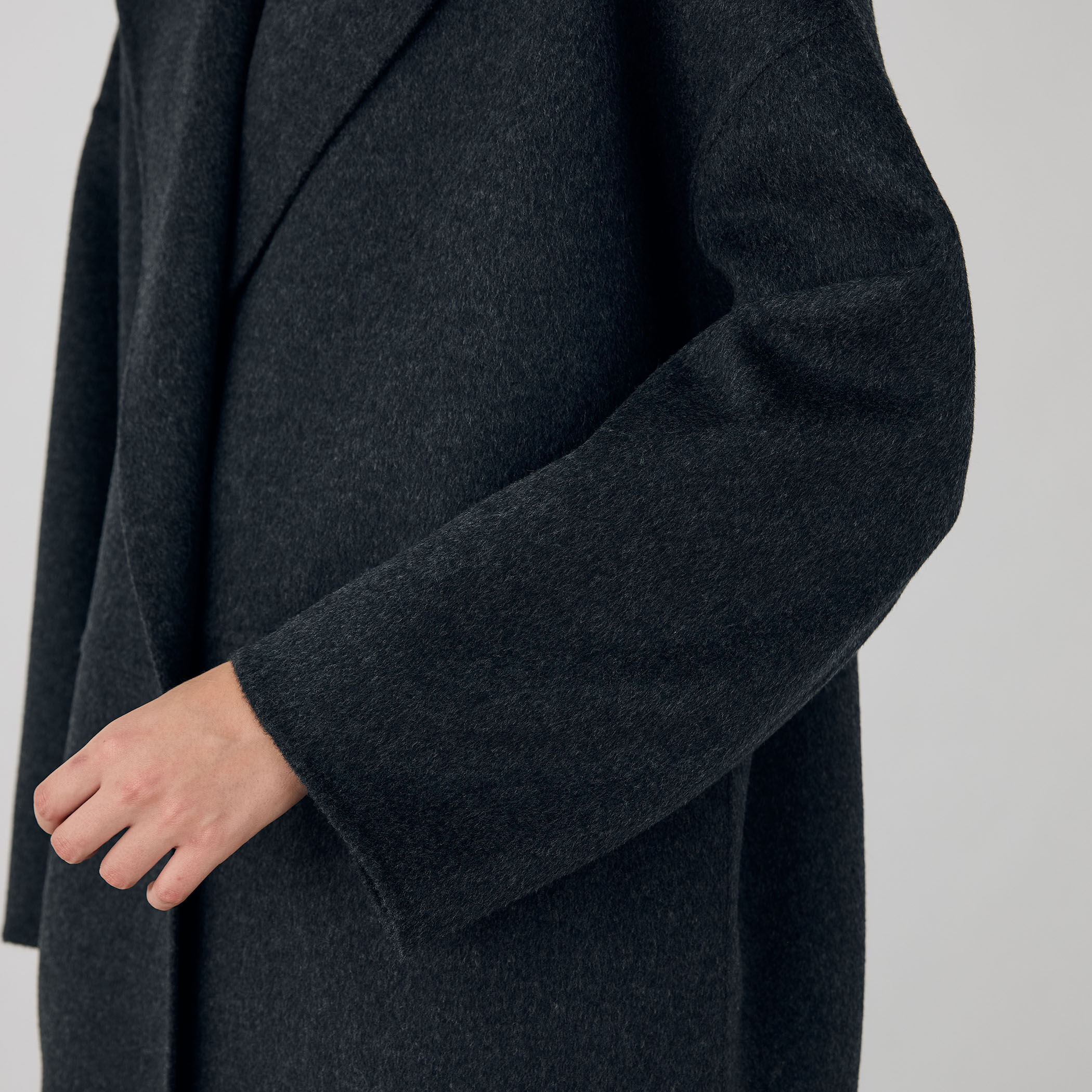 試着のみ　デプレ　ダブルフェイス　メルトンビーバー　ノーカラーコート　ブラック DES PRES（デ・プレ）の「【一部WEB限定】ダブルフェイスメルトン