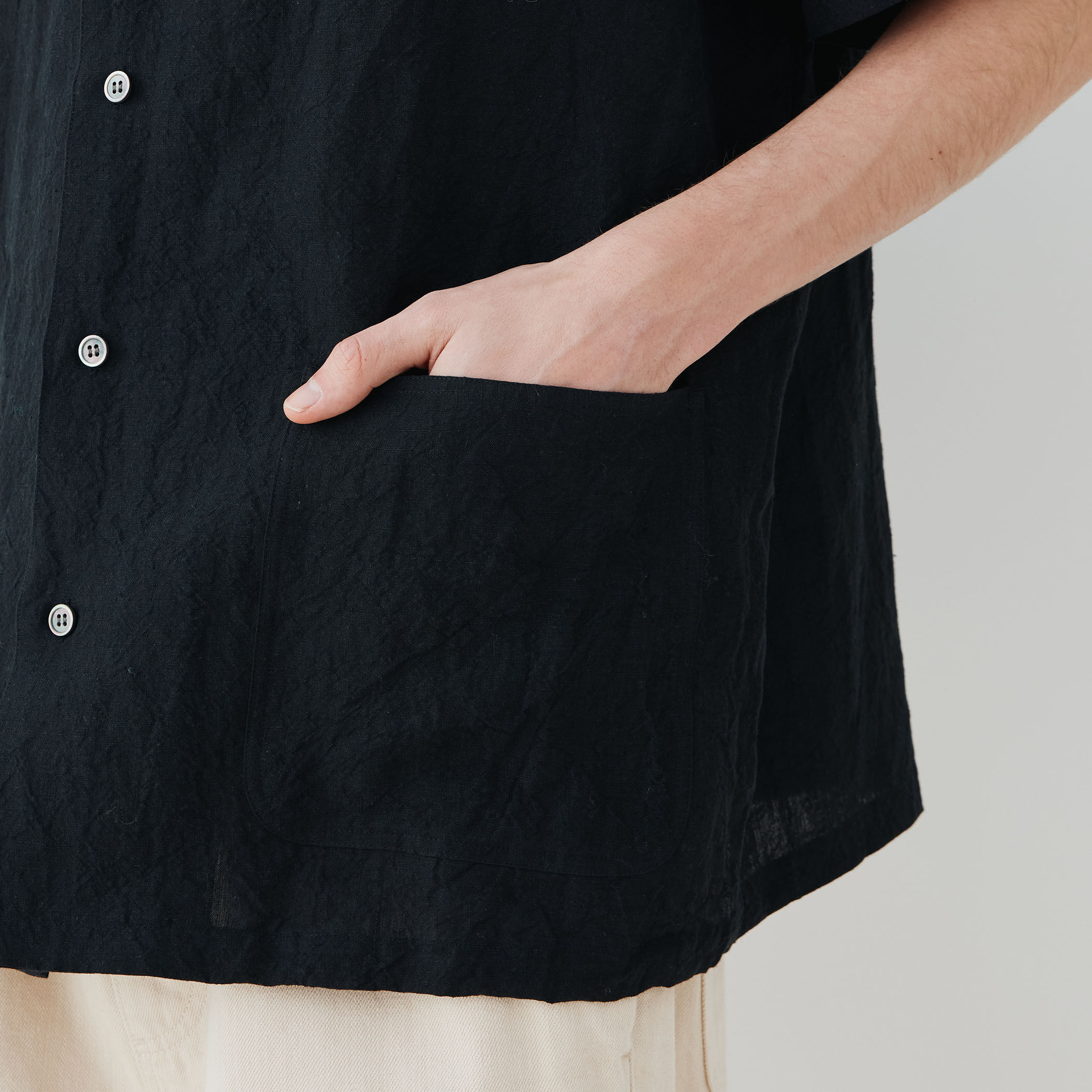 ランダムリネン オープンカラーシャツ｜トゥモローランド 公式通販