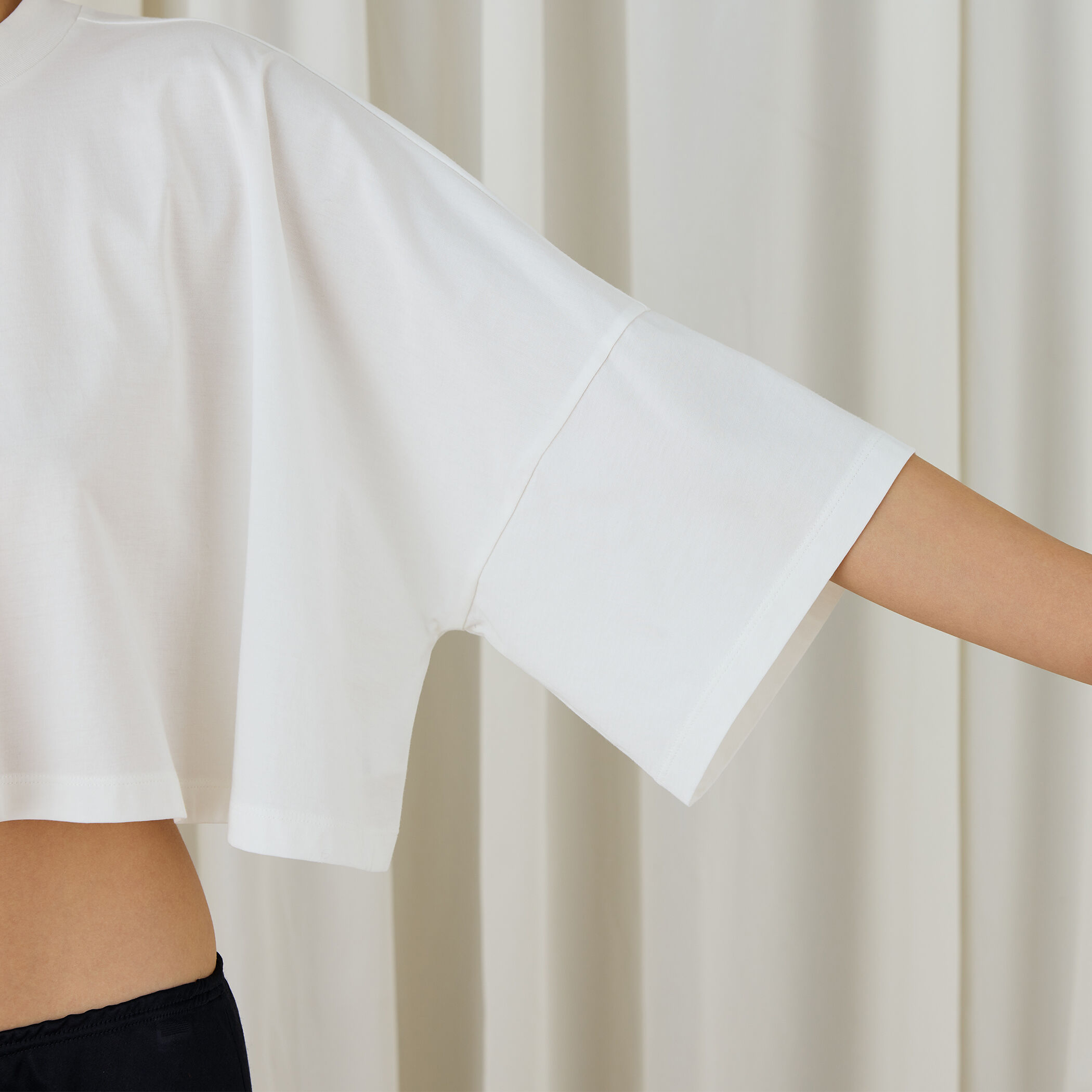 ソフトプレーンジャージー フレアプルオーバー｜トゥモローランド 公式通販