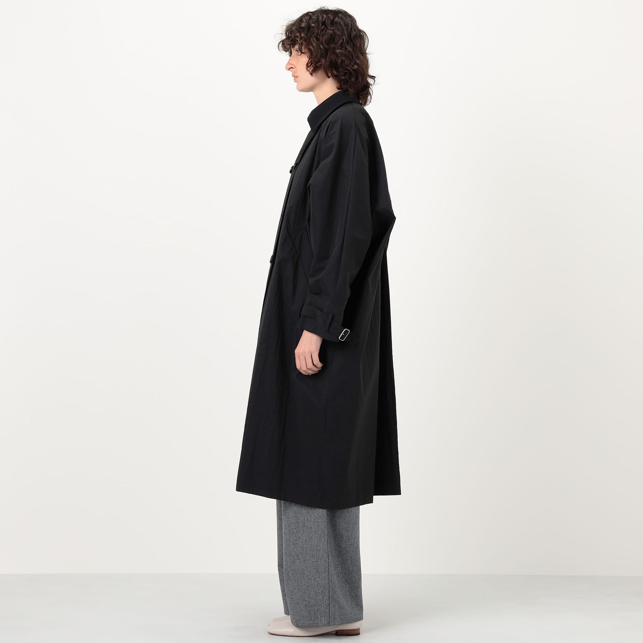 MKDT STUDIO CHARLENE ドルマンスリーブコート｜トゥモローランド 公式通販