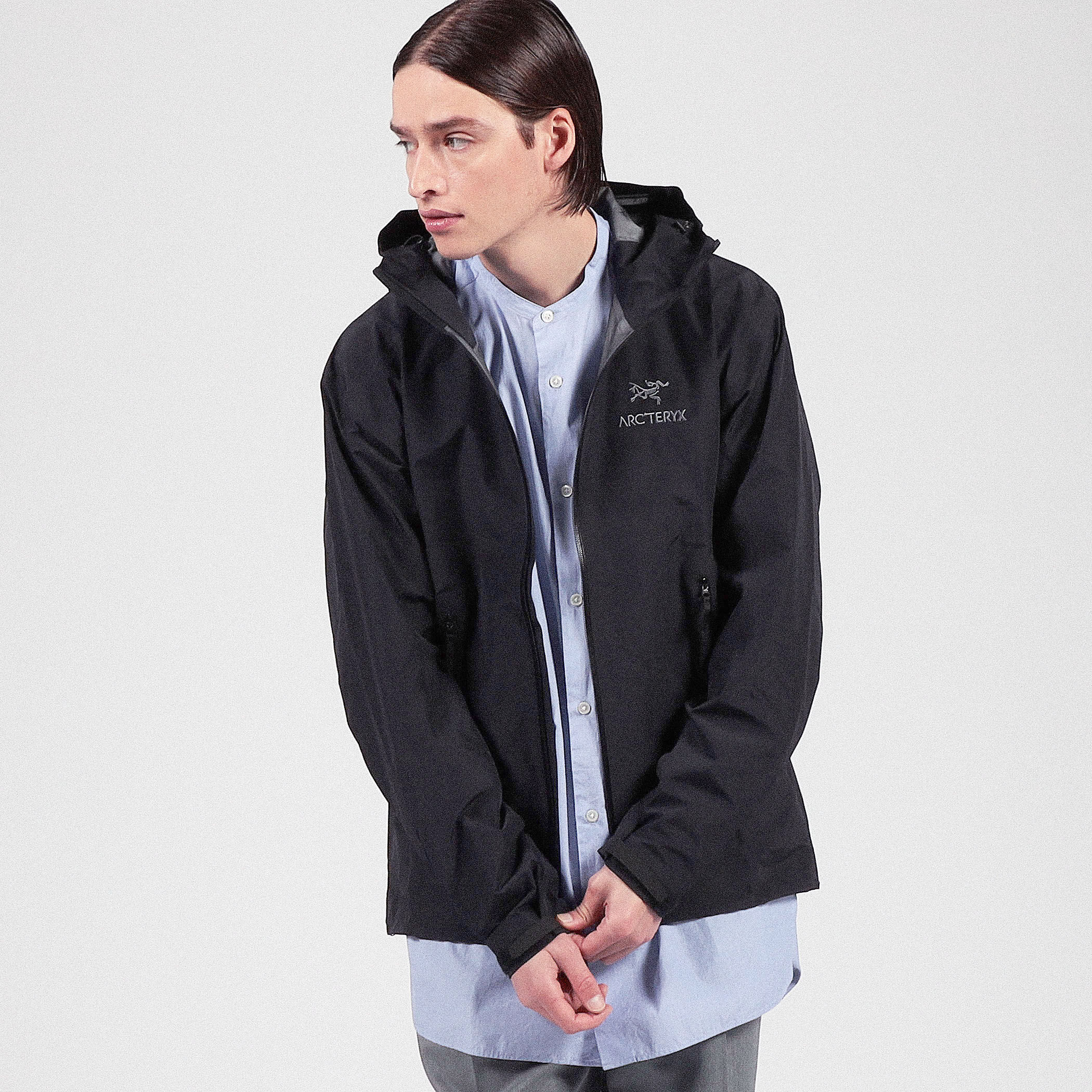 ARC'TERYX フード付きナイロンジャケット ARC'TERYX フード付きジャケット 黒