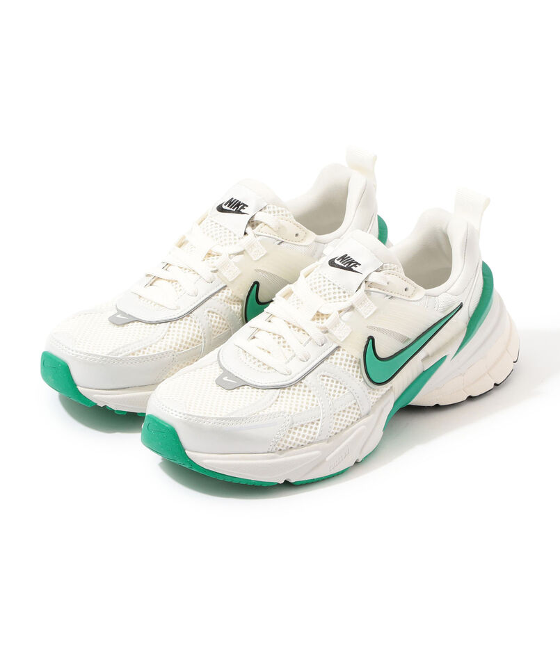 Nike V2K RUN スニーカー