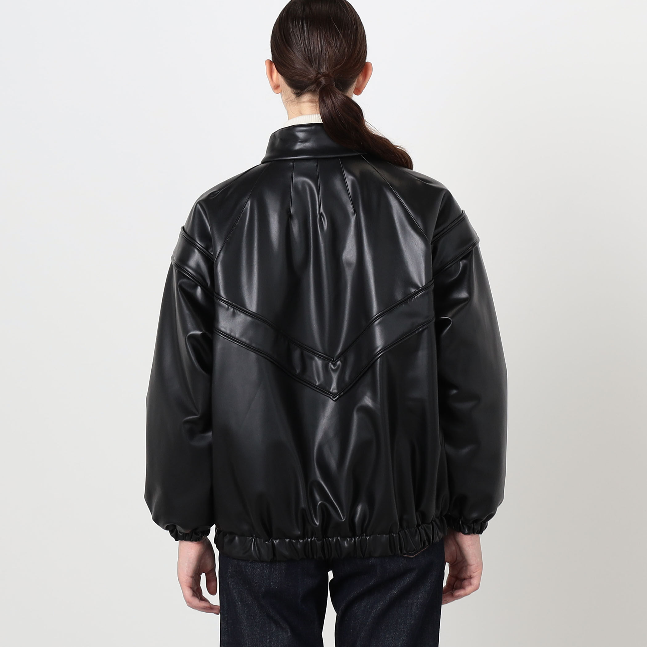HYKE FAUX LEATHER JACKET フェイクレザーブルゾン｜トゥモローランド