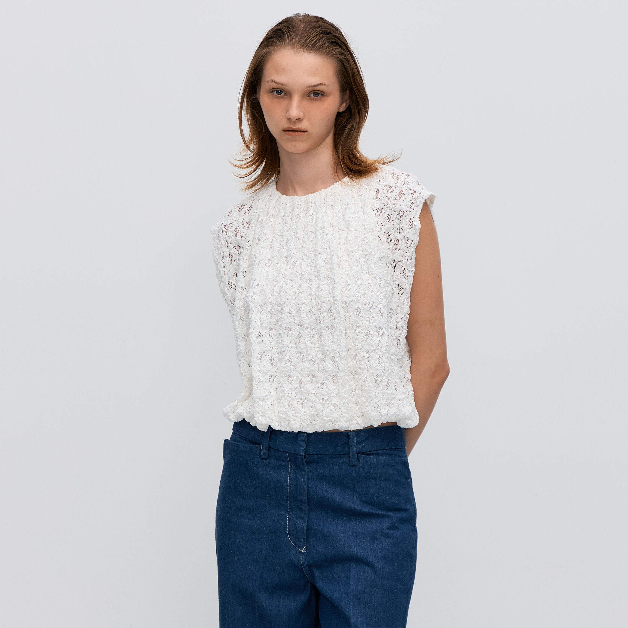 ストレッチレース ギャザーノースリーブプルオーバー