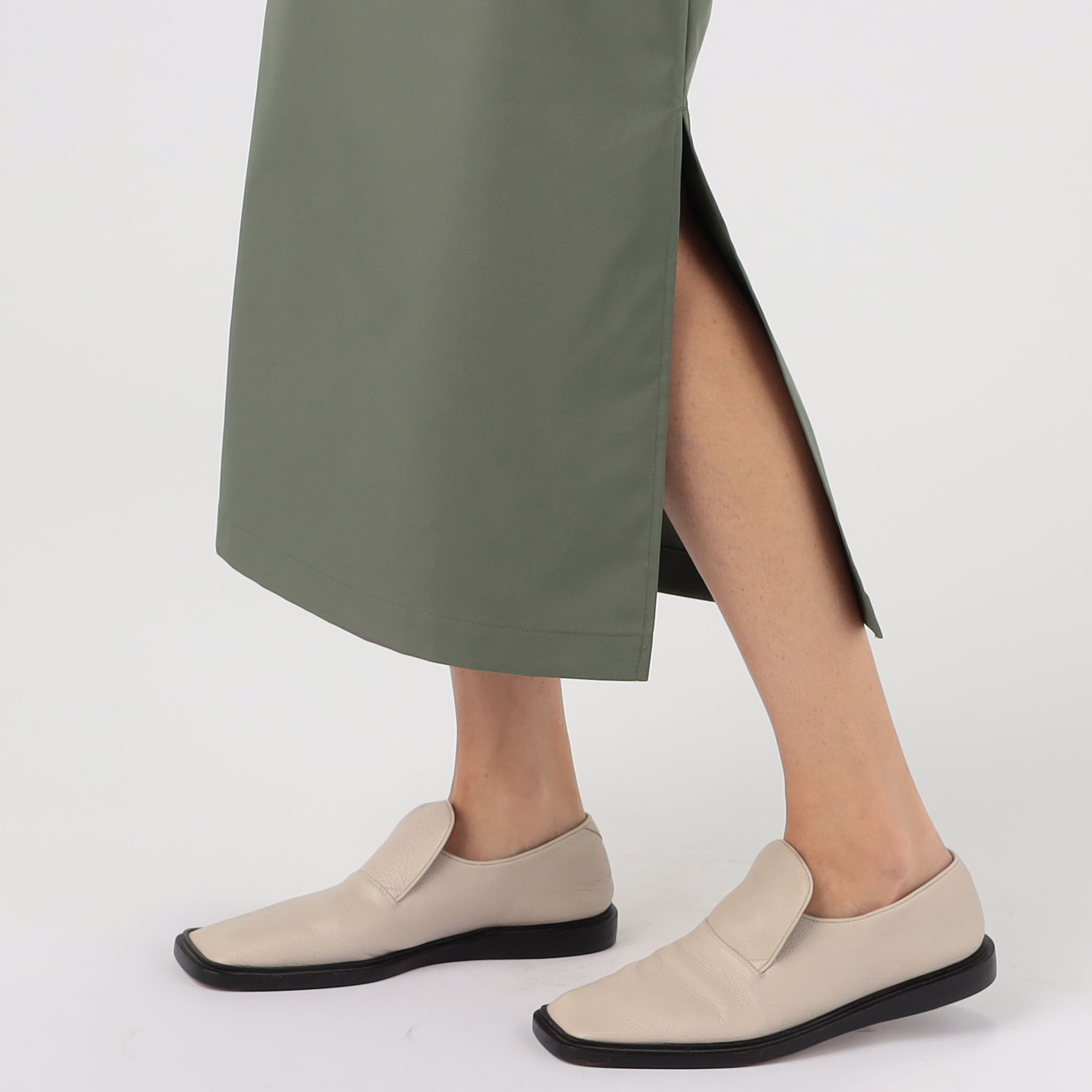 別注】THE RERACS×Edition PENCIL SKIRT｜トゥモローランド 公式通販