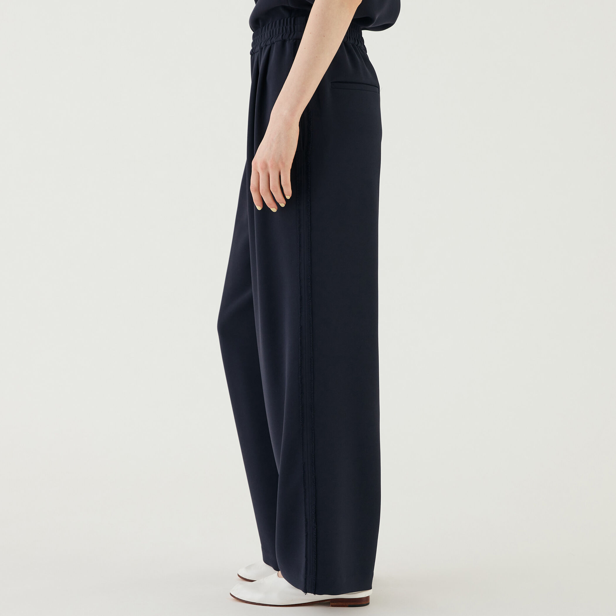 美品＊45R 現行 ダブルクロスストレッチのイージースラックス WOMEN 45R☆ダブルクロスストレッチのイージースラックス WOMEN