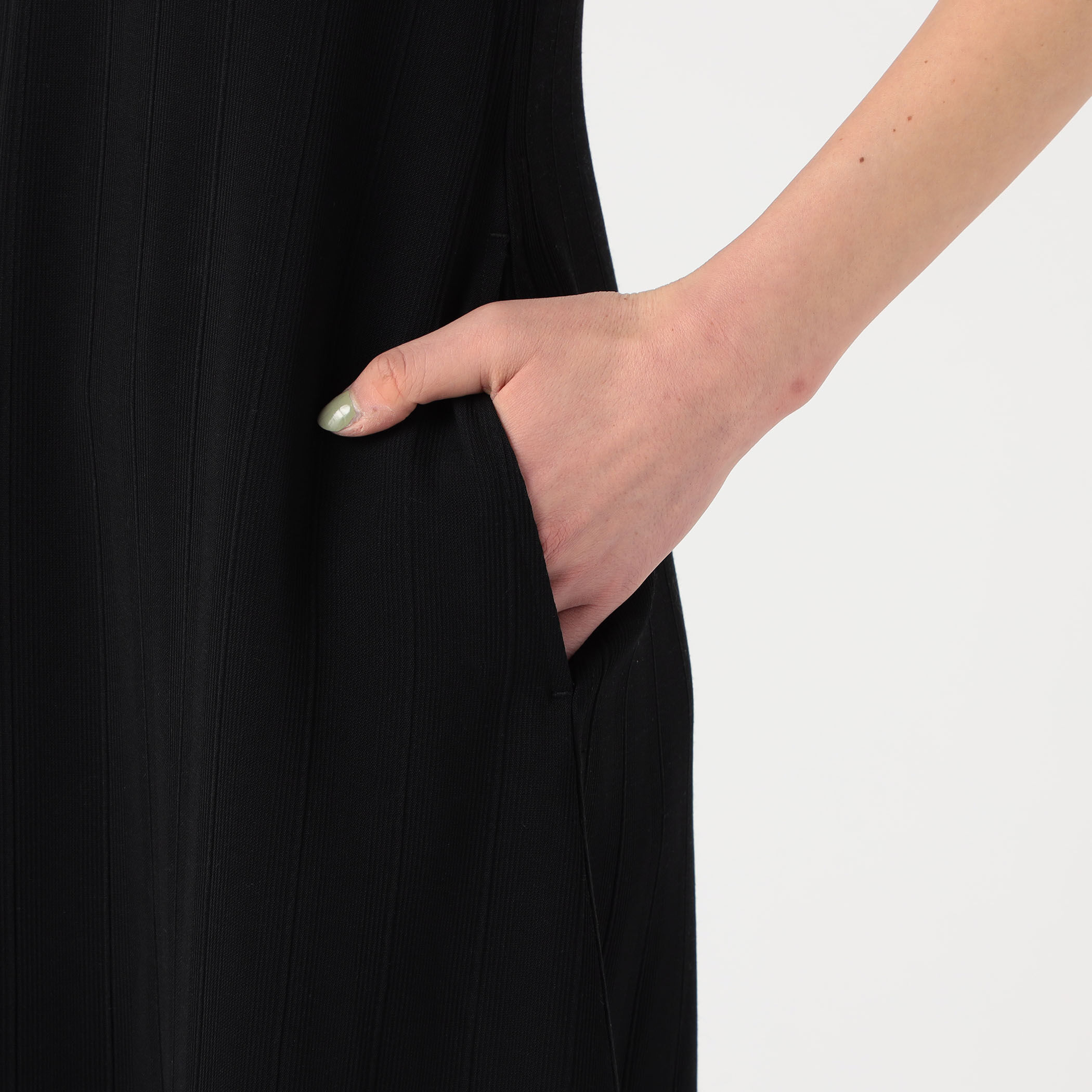 Toteme ウーブンストライプ ロングドレス トーテム レンタルドレス｜ブラックのロングドレス