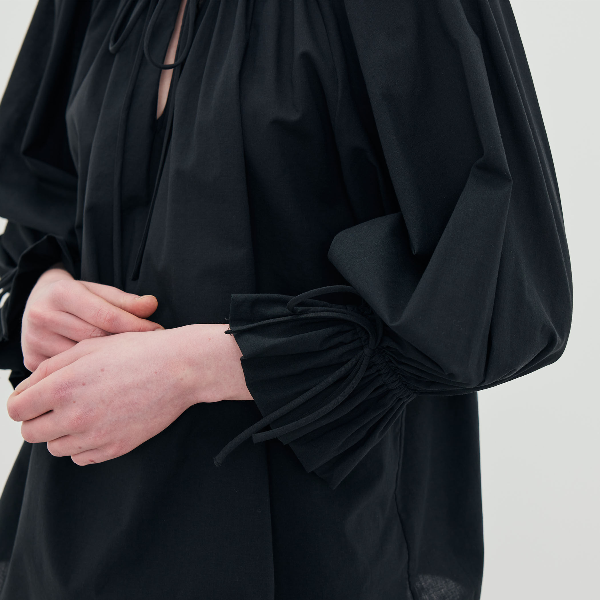【新品タグ付】BY MALENE BIRGER／ブラウス BY MALENE BIRGER DICTE VOILE シャツ｜トゥモローランド 公式サイト