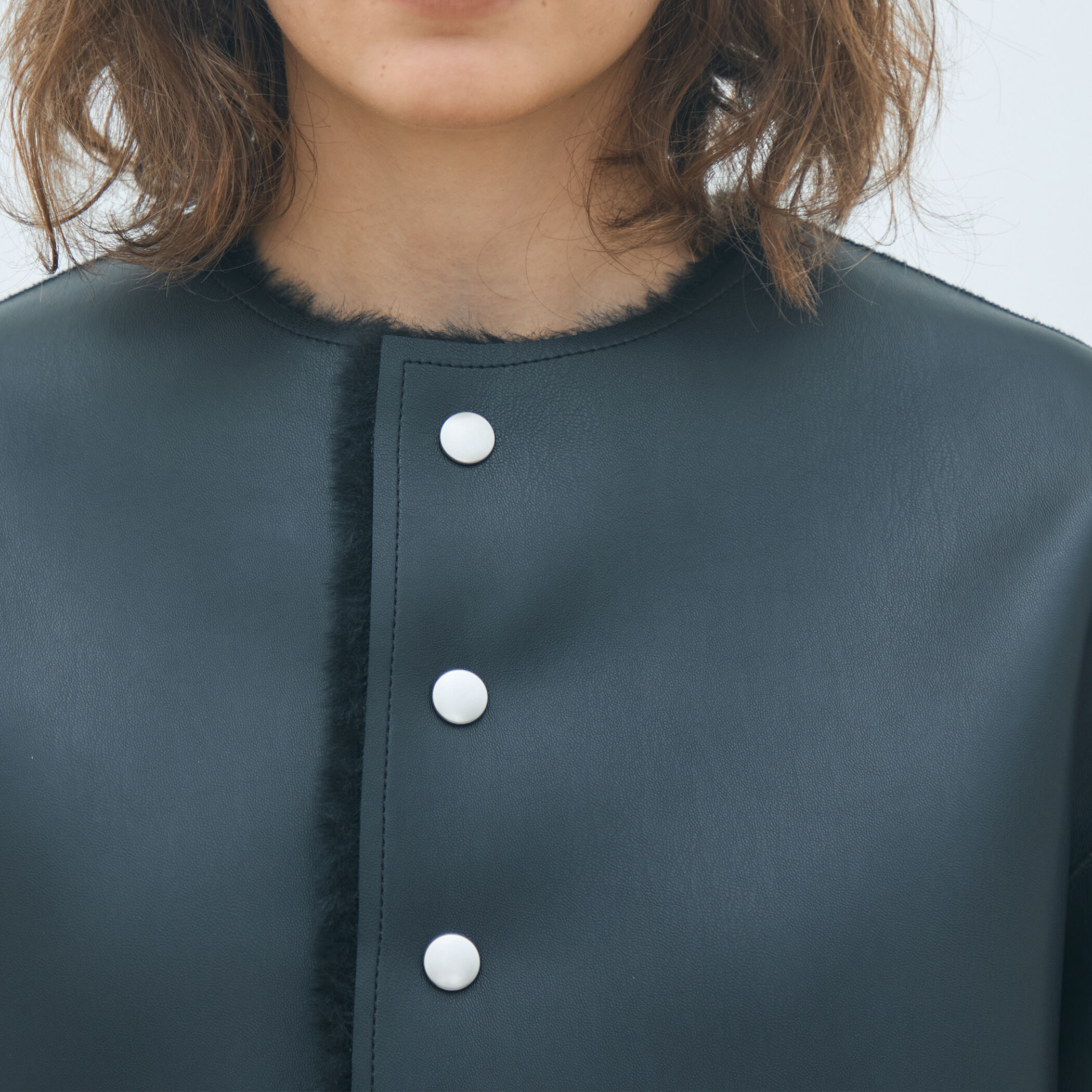 フェイクムートン リバーシブルショートコート｜トゥモローランド 公式通販