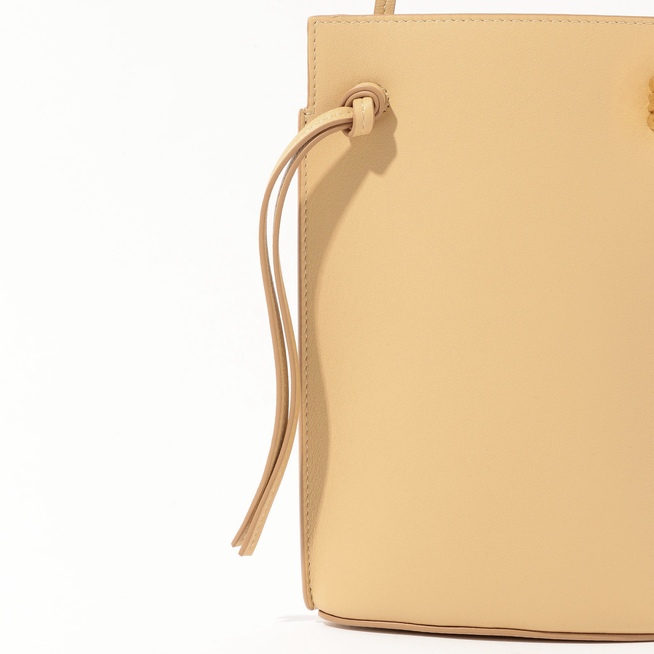 LOEWE ダイスポケット ショルダーバッグ|トゥモローランド 公式通販 LOEWE ダイスポケット ショルダーバッグ|トゥモローランド 公式通販
