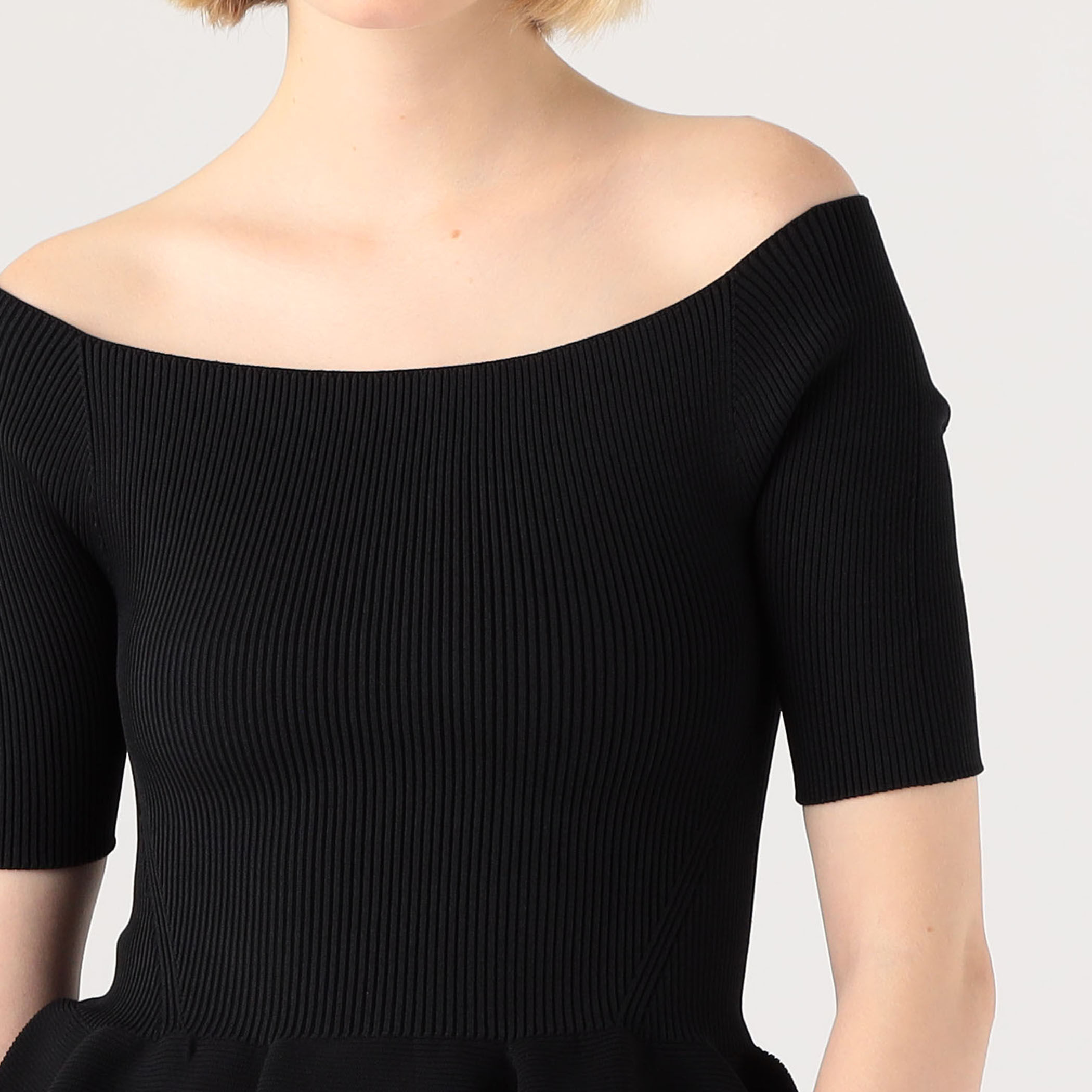 CFCL POTTERY SLEEVELESS BUST FLARE TOP｜トゥモローランド