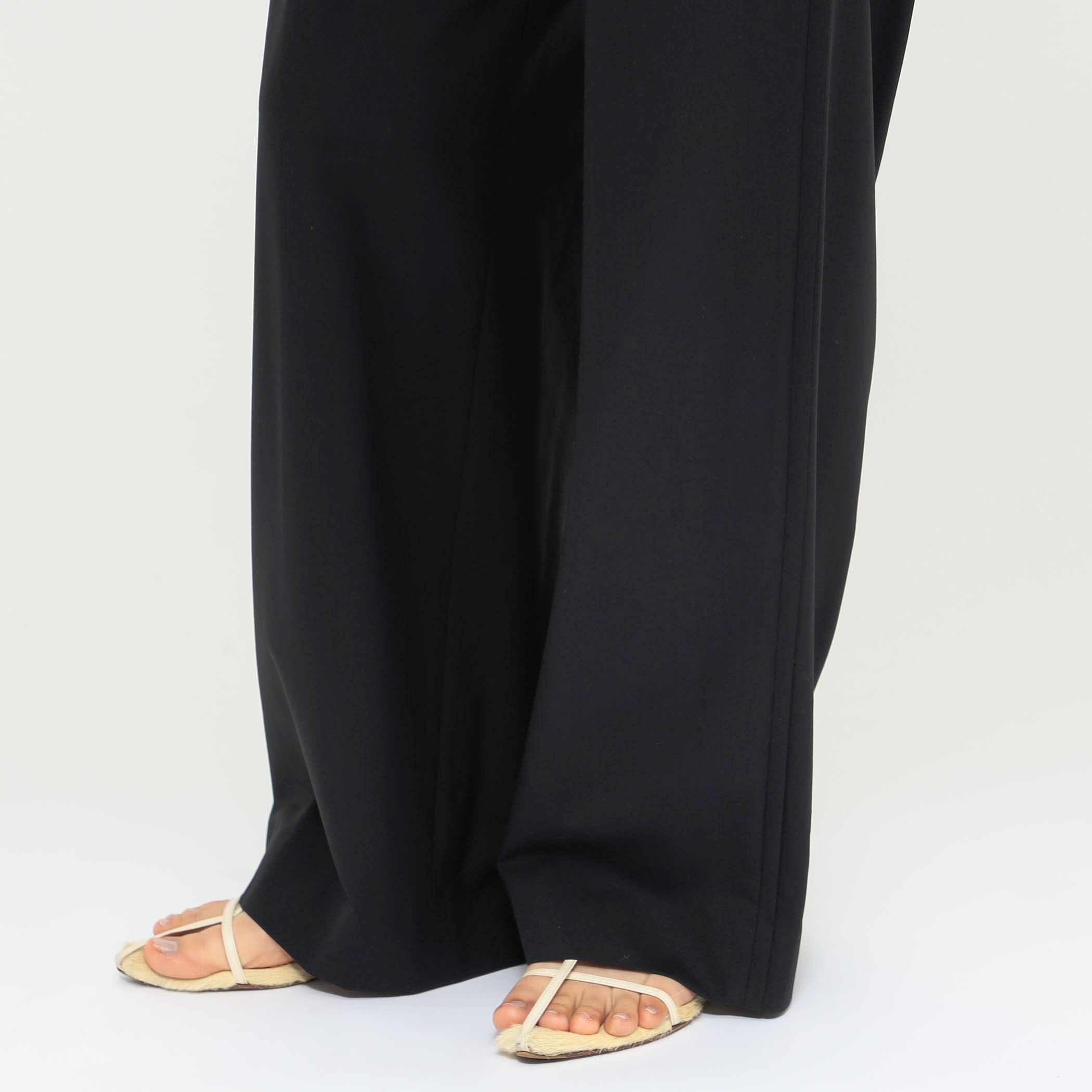 ウォッシャブルウール 3タックワイドパンツ｜トゥモローランド 公式通販