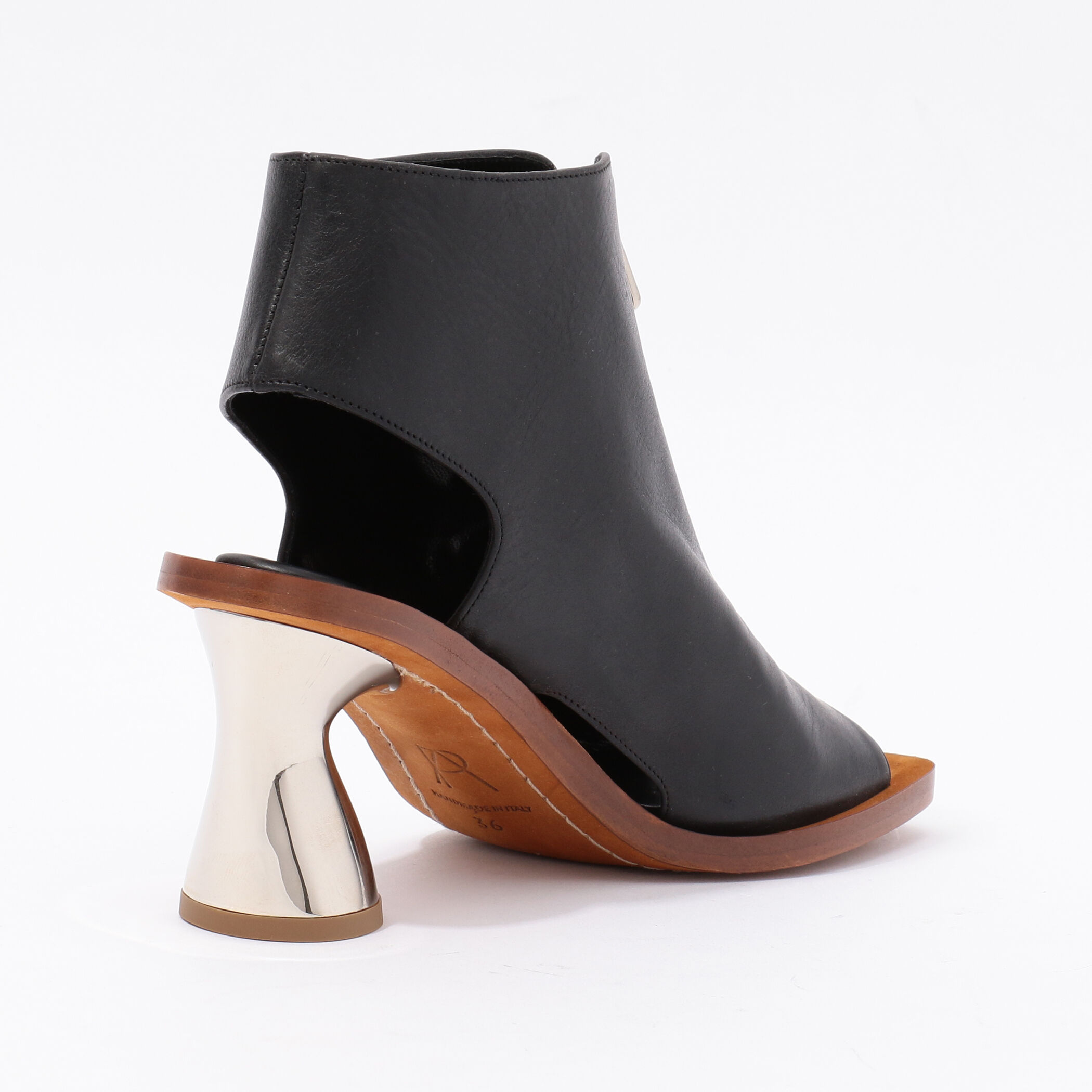 PAUL ANDREW ZIP SANDAL｜トゥモローランド 公式通販