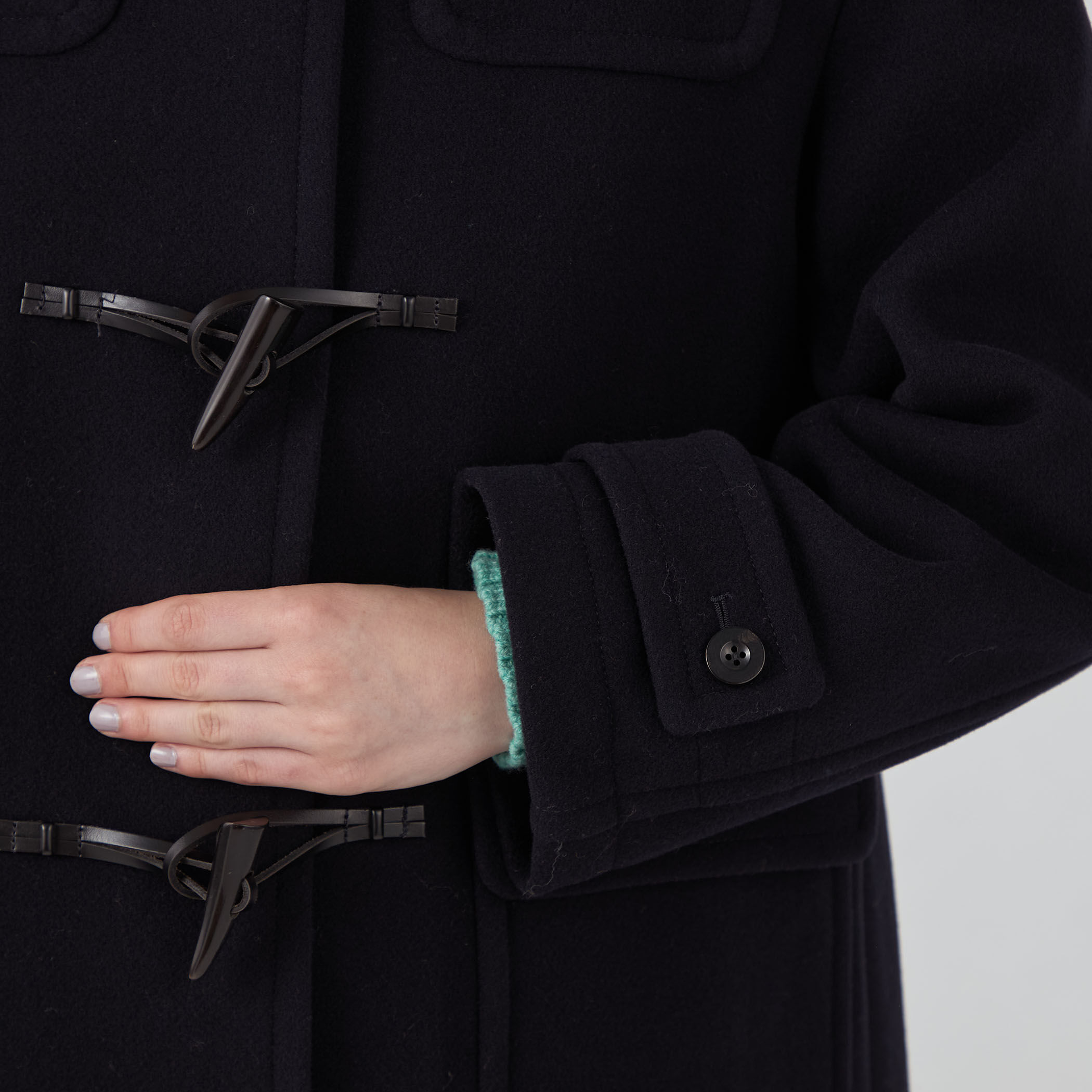 ウールナイロンメルトン ダッフルショートコート｜トゥモローランド