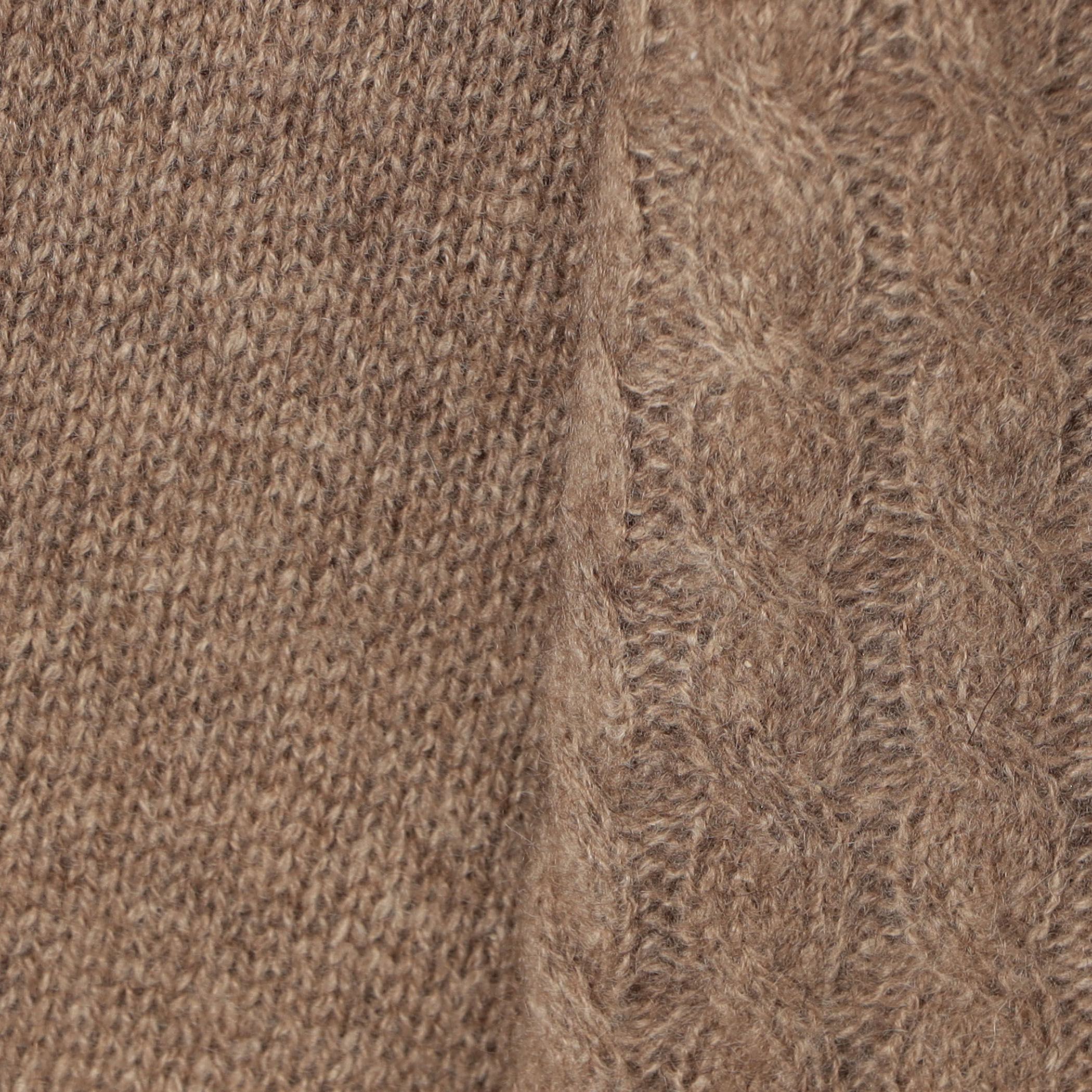 GALERIE VIE カシミヤ100% ケーブル編み クルーネックニット GALERIE VIE カシミヤ100% ケーブル編み クルーネックニット