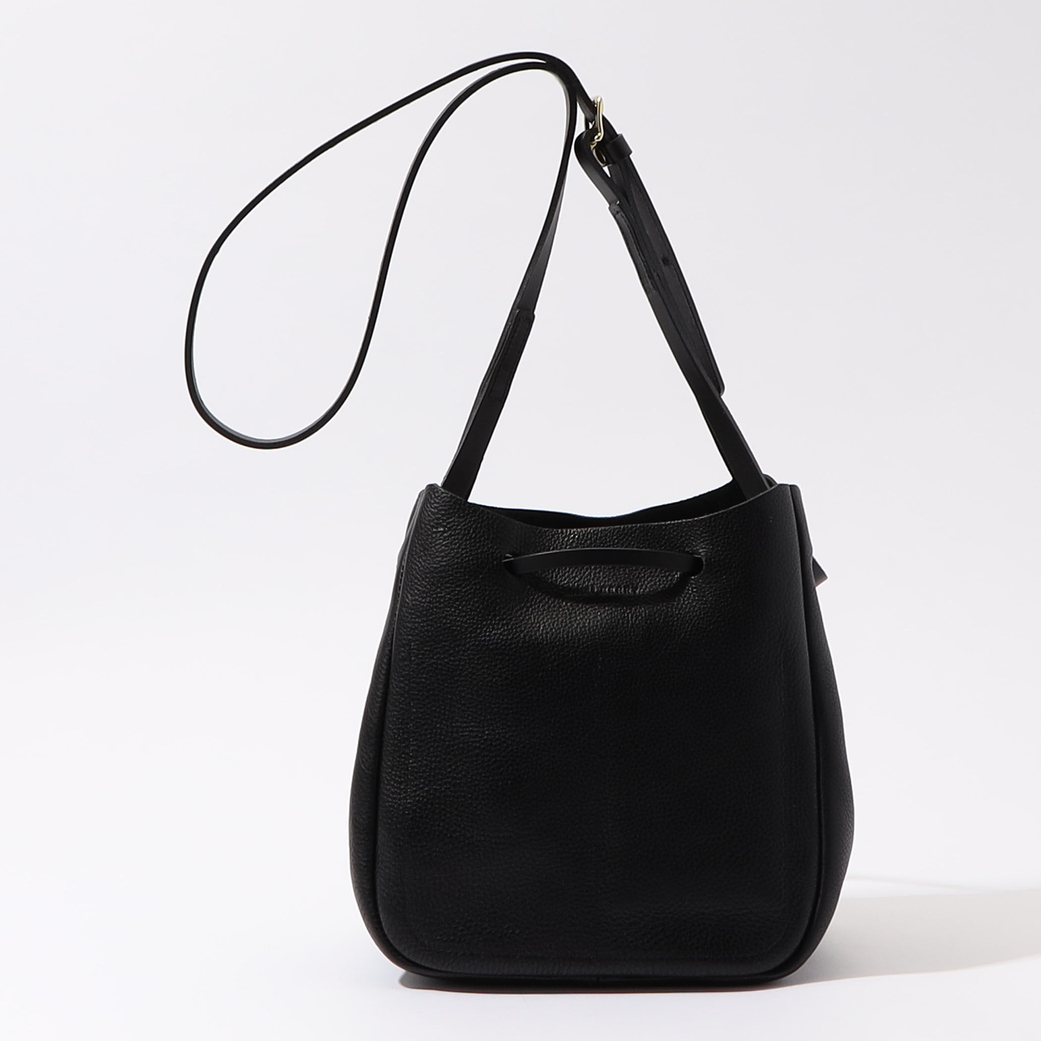 MIMI BERRY BIG BUCKET BAG