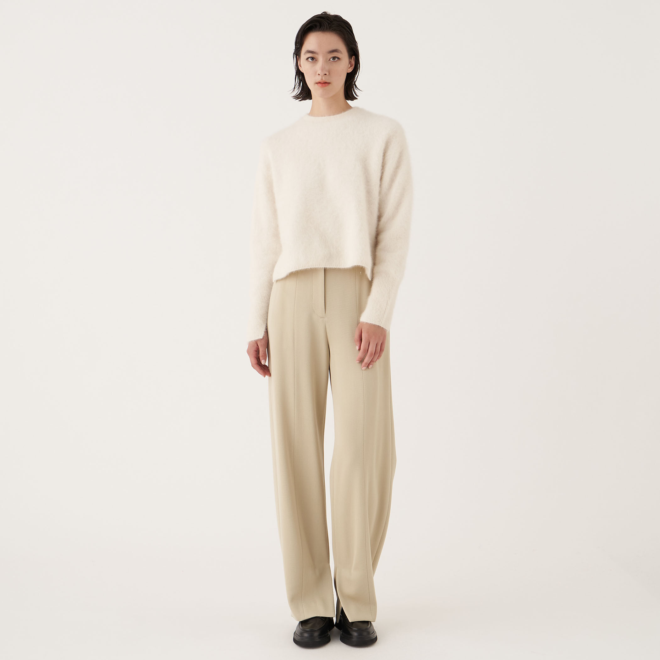 パンツ HMD ルナマレツイル カーブパンツ｜トゥモローランド 公式通販