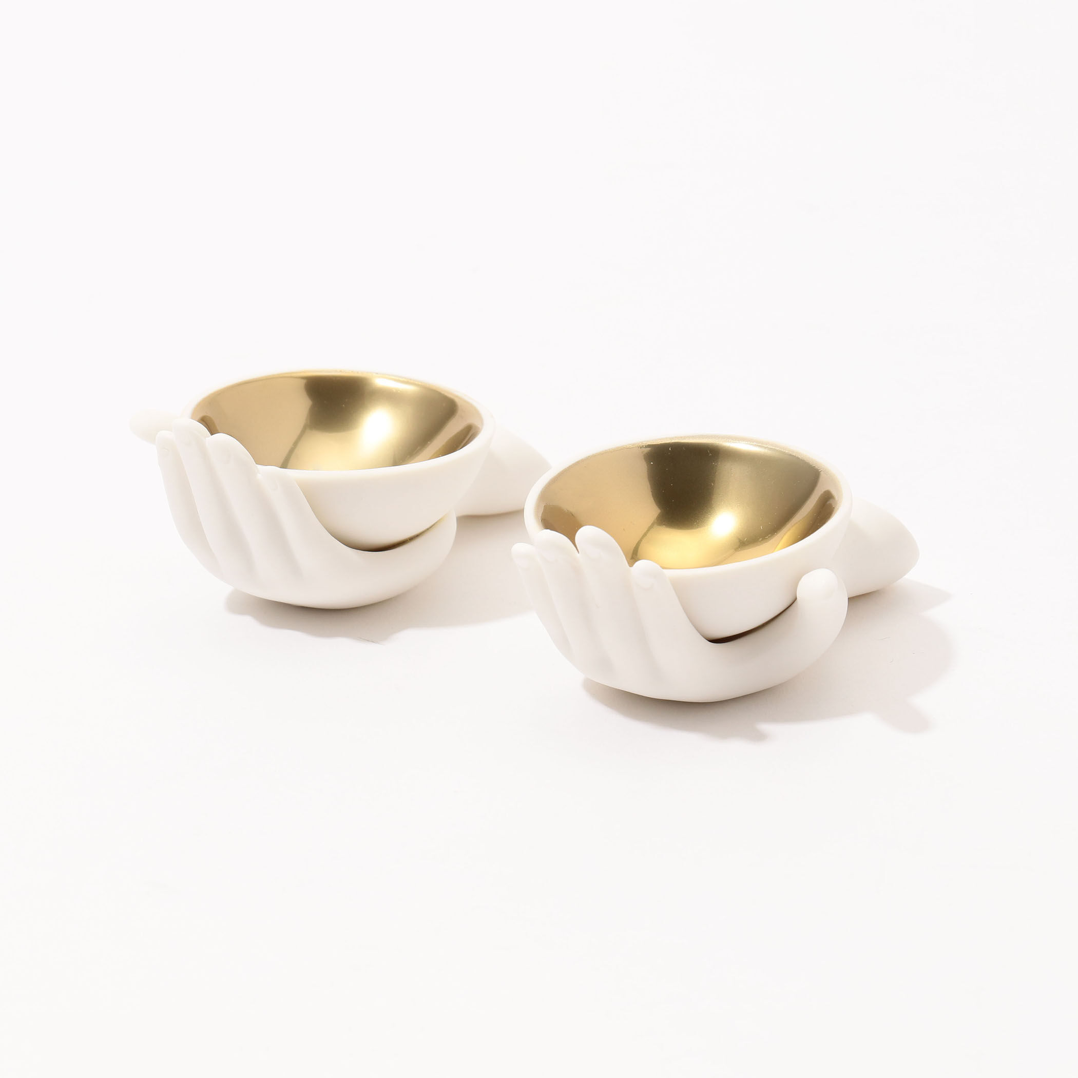 JONATHAN ADLER(ジョナサン アドラー)ミセス ミスター 塩 胡椒 Mr. & Mrs. Muse Salt & Pepper Set | Jonathan Adler