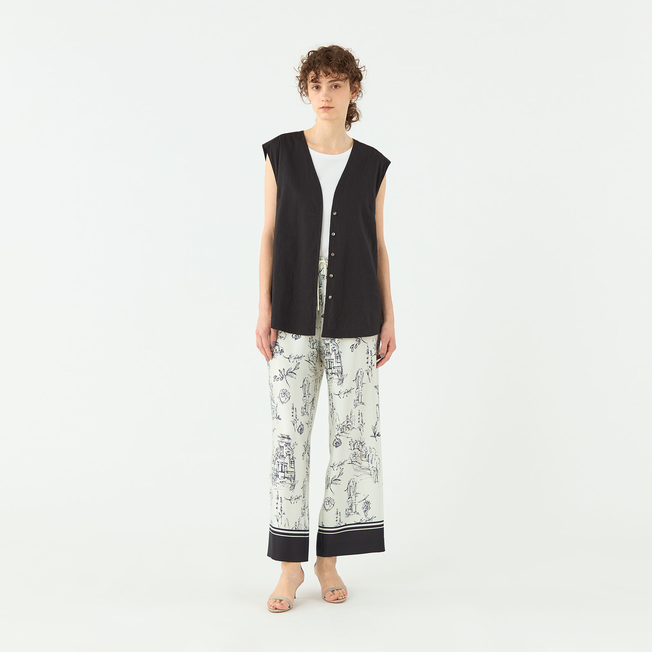 エフェクトリネン ライトジレブラウス｜トゥモローランド 公式通販