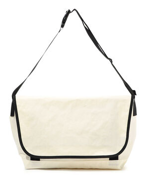 TEMBEA MESSENGER バッグ