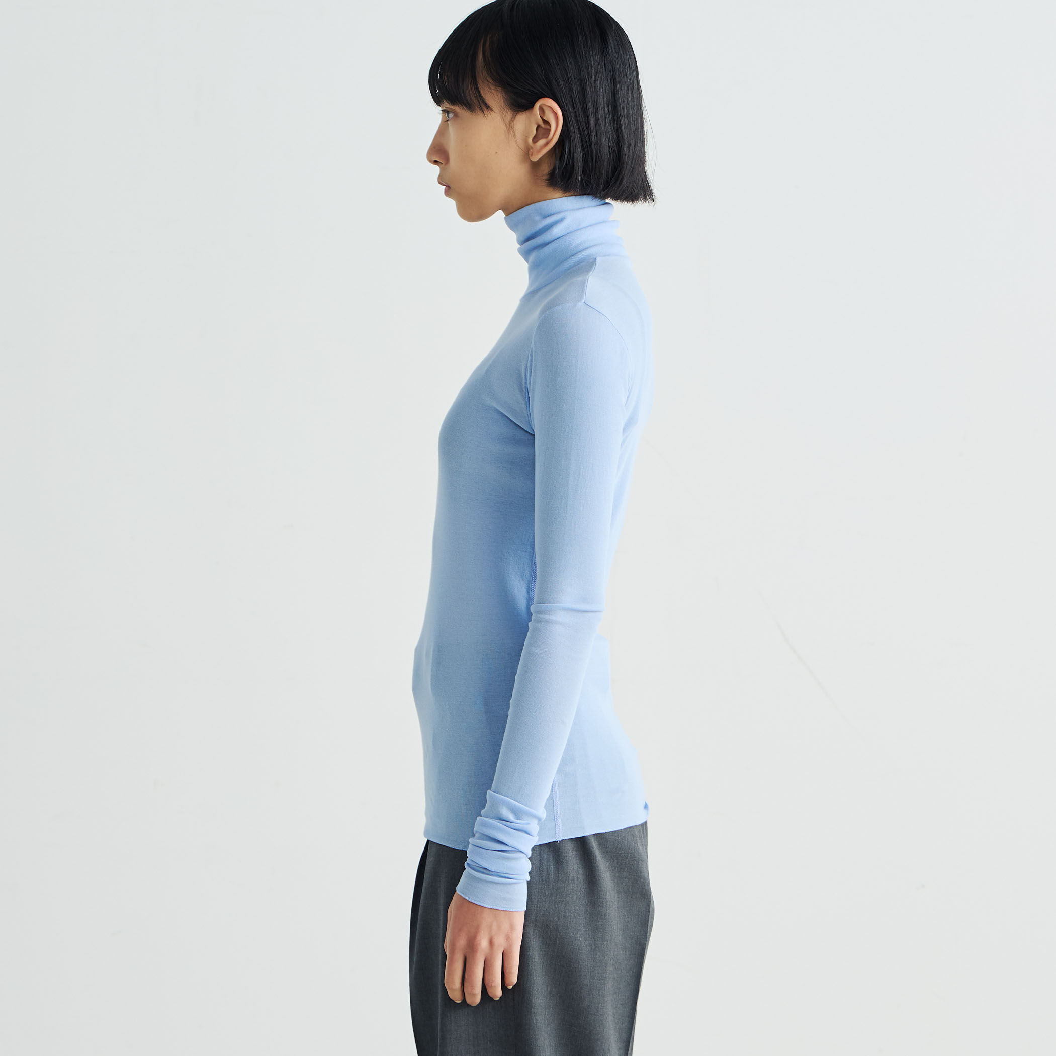 キョウネンフライス ハイネックトップス｜トゥモローランド 公式通販