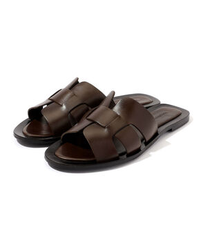 TOMORROWLAND フラットサンダル