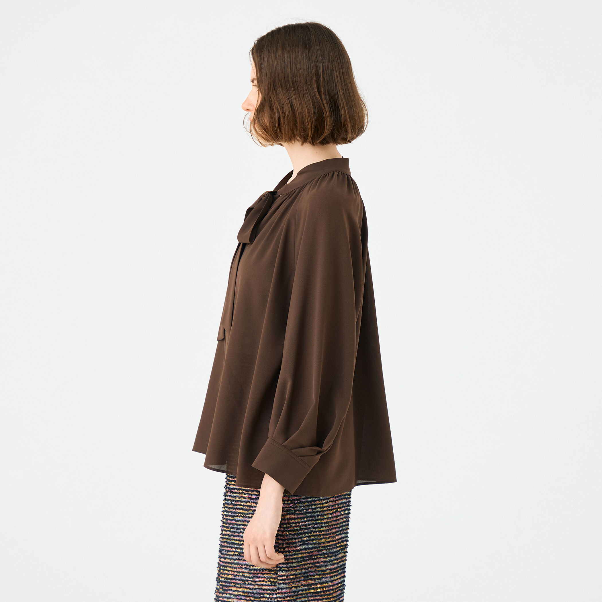 シアートロピカル ボウタイブラウス｜トゥモローランド 公式通販