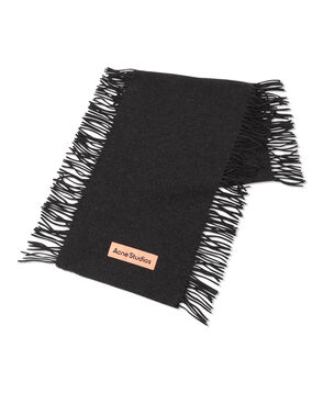 Acne Studios フリンジマフラー
