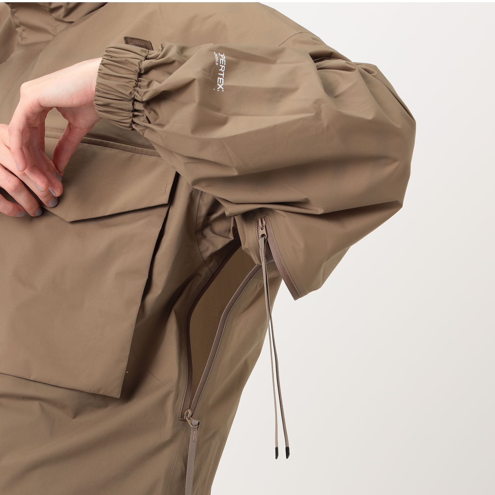 HYKE PERTEX WEP JACKET ナイロンジャケット｜トゥモローランド 公式サイト