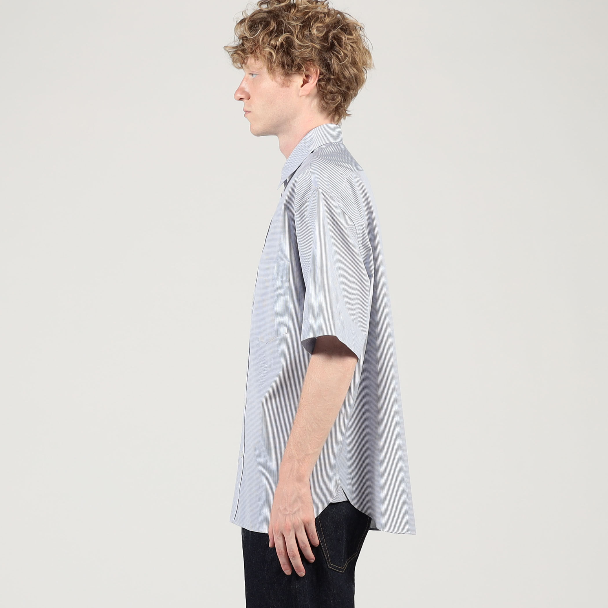 【gohi】THE CLASIK × TOMORROWLAND別注シャツ 別注】The CLASIK CLASSIC SHORT SLEEVE SHIRT｜トゥモローランド 公式