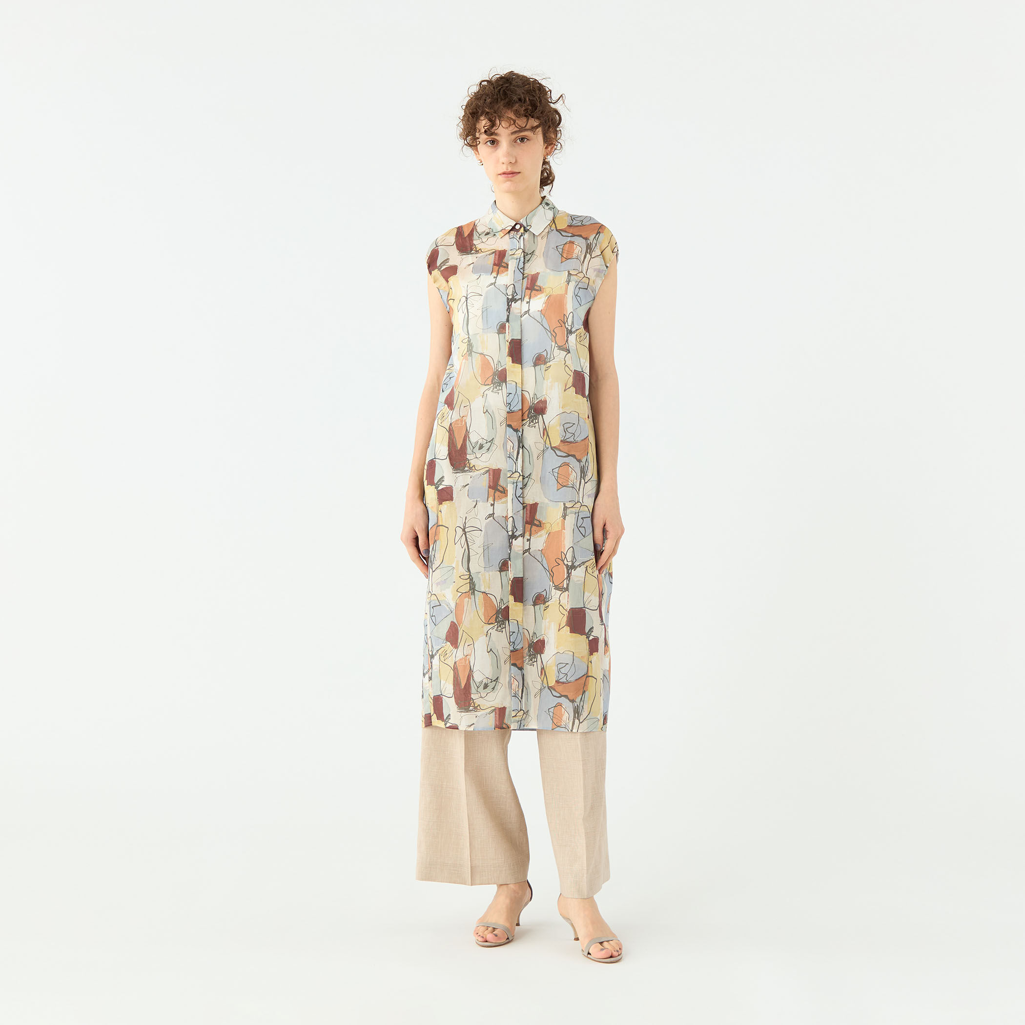 スペイン★Sfera★大人魅せ ドレープお洒落 プリントワンピ★2色 セール 40%OFF】ライプフラワープリント クルーネックマキシ