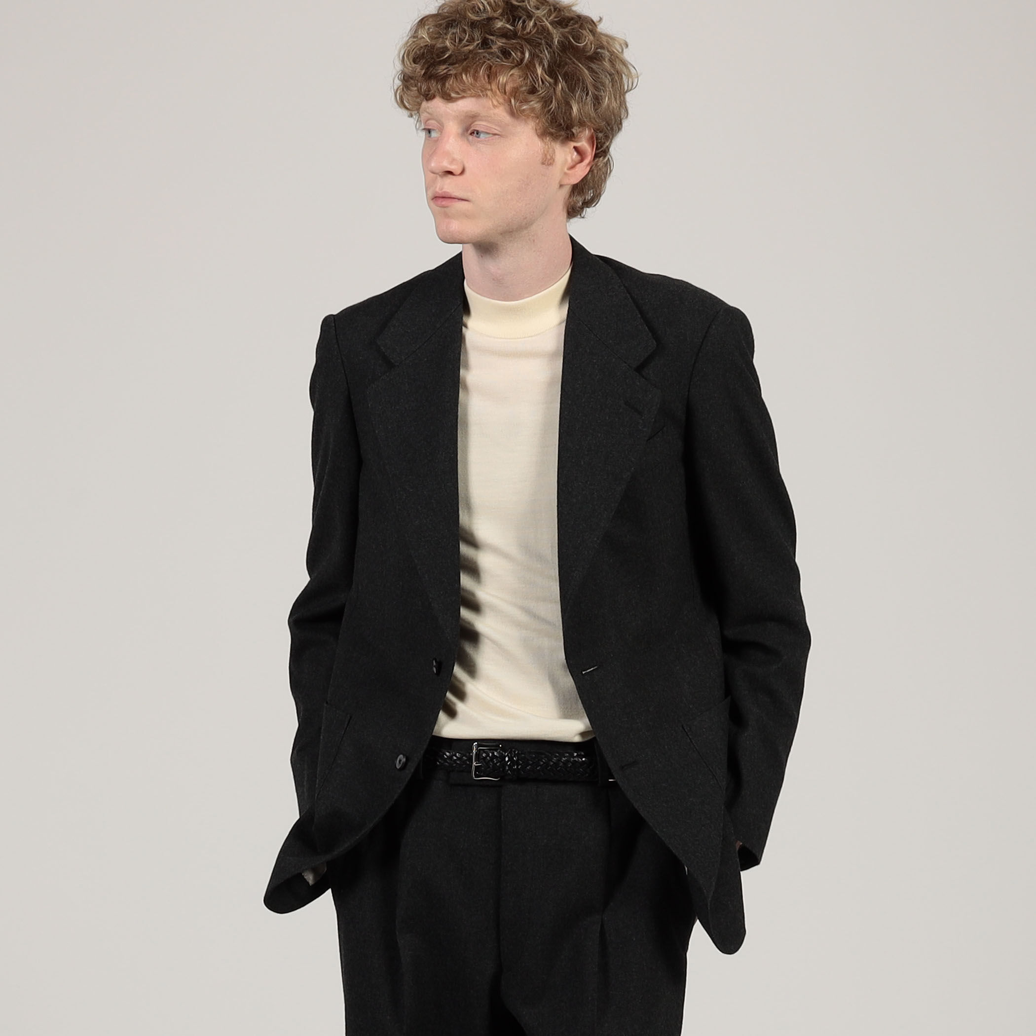 MAATEE&SONS ウール シングルブレステッド 2Bジャケット MAATEE&SONS ウール シングルブレステッド 2Bジャケット