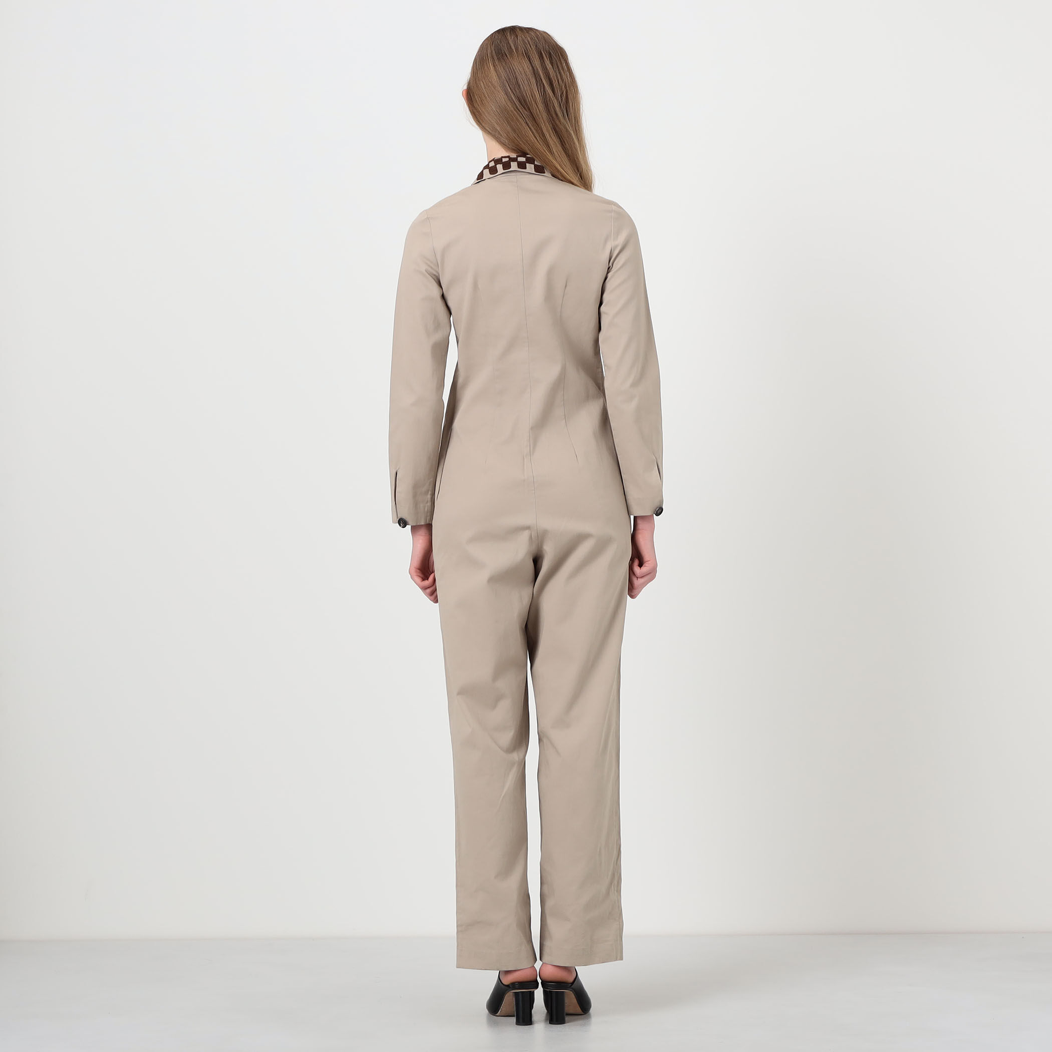 connor mcknight CHESS COLLAR ジャンプスーツ｜トゥモローランド 公式通販