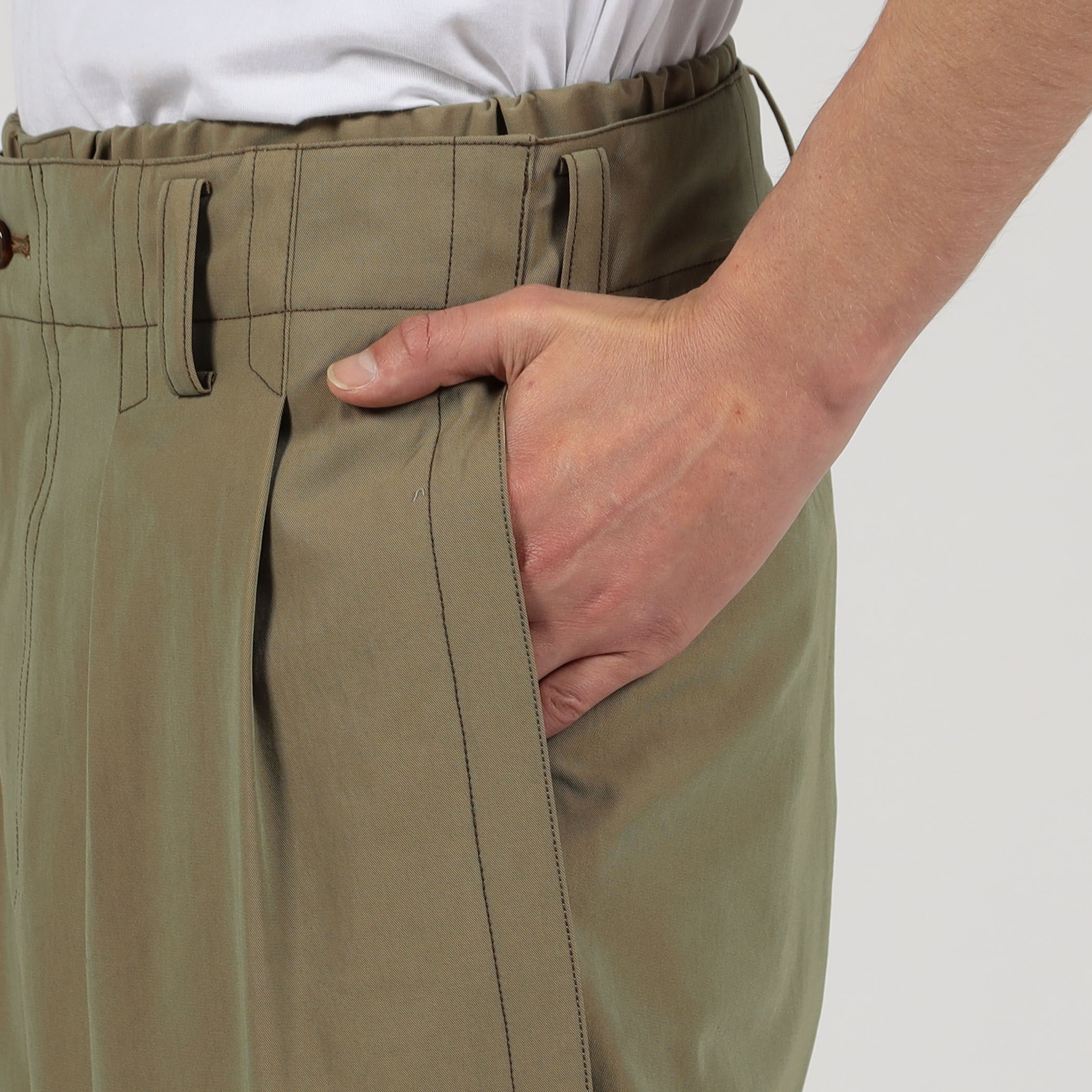 コットンポリアミドシャンブレー 2プリーツ イージーパンツ