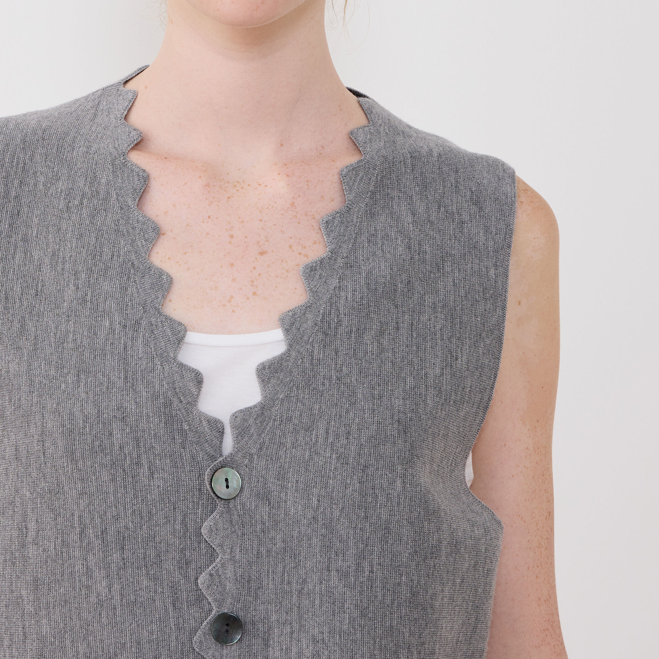 ウーステッドミラノリブ ベスト｜トゥモローランド 公式通販