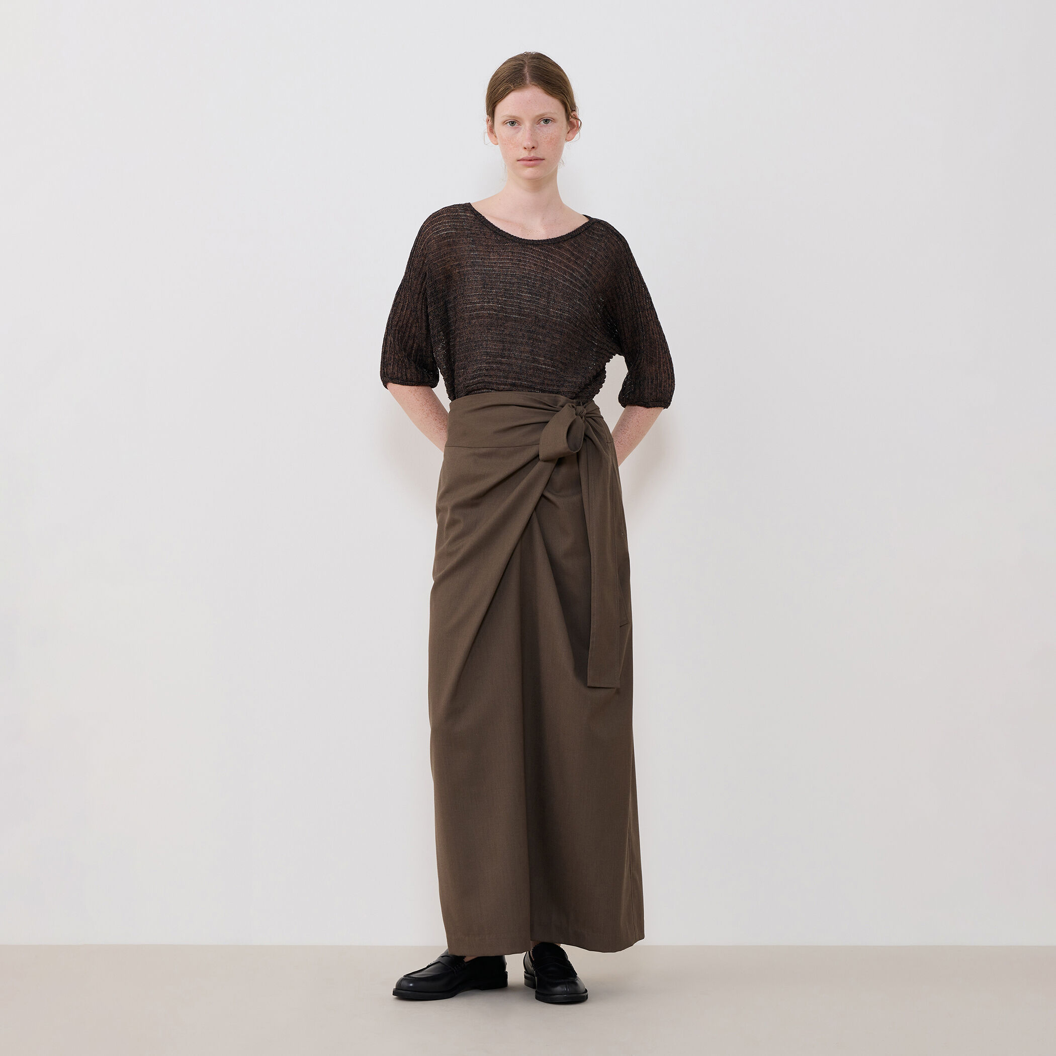 美品 ELISABETTA FRANCHI ラップスカート グレー クレープウールストレッチ ラップマキシスカート | GALERIE VIE