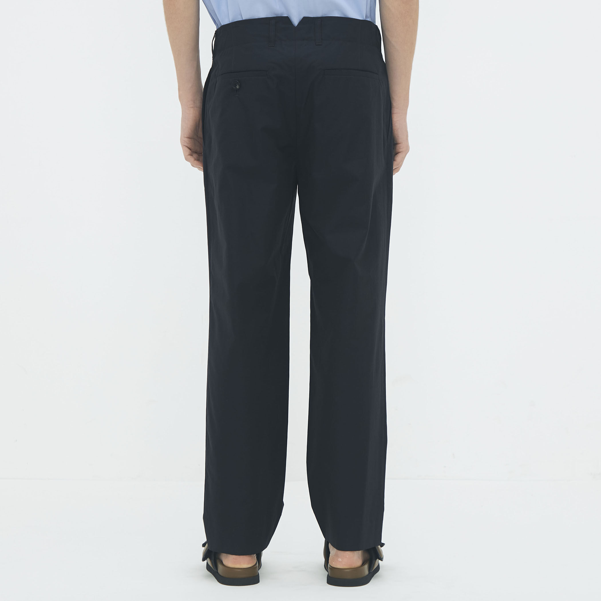 CABaN シャトルポプリン 1タックパンツ｜トゥモローランド 公式通販