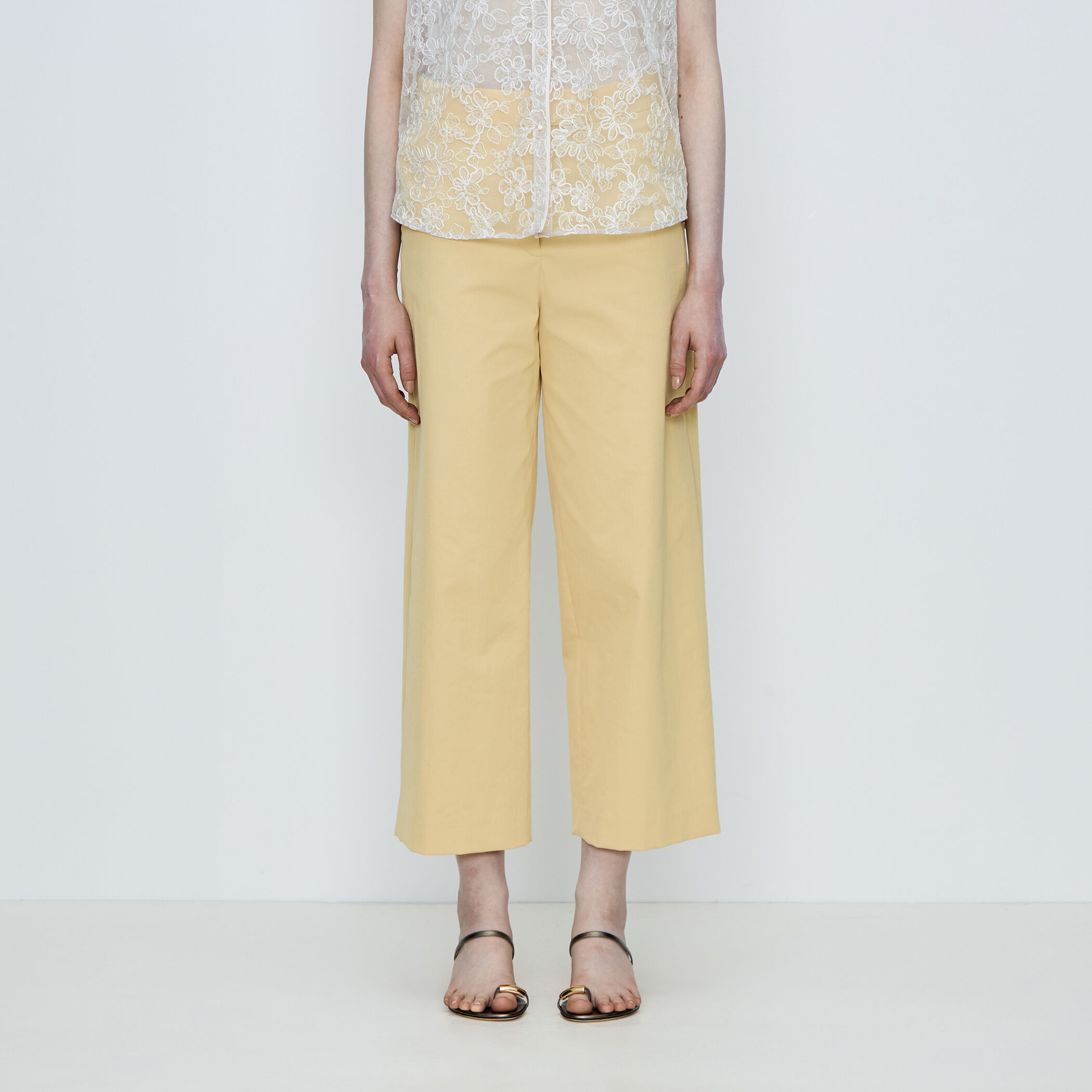 一部WEB先行予約】ドライツイル セミワイドパンツ｜トゥモローランド