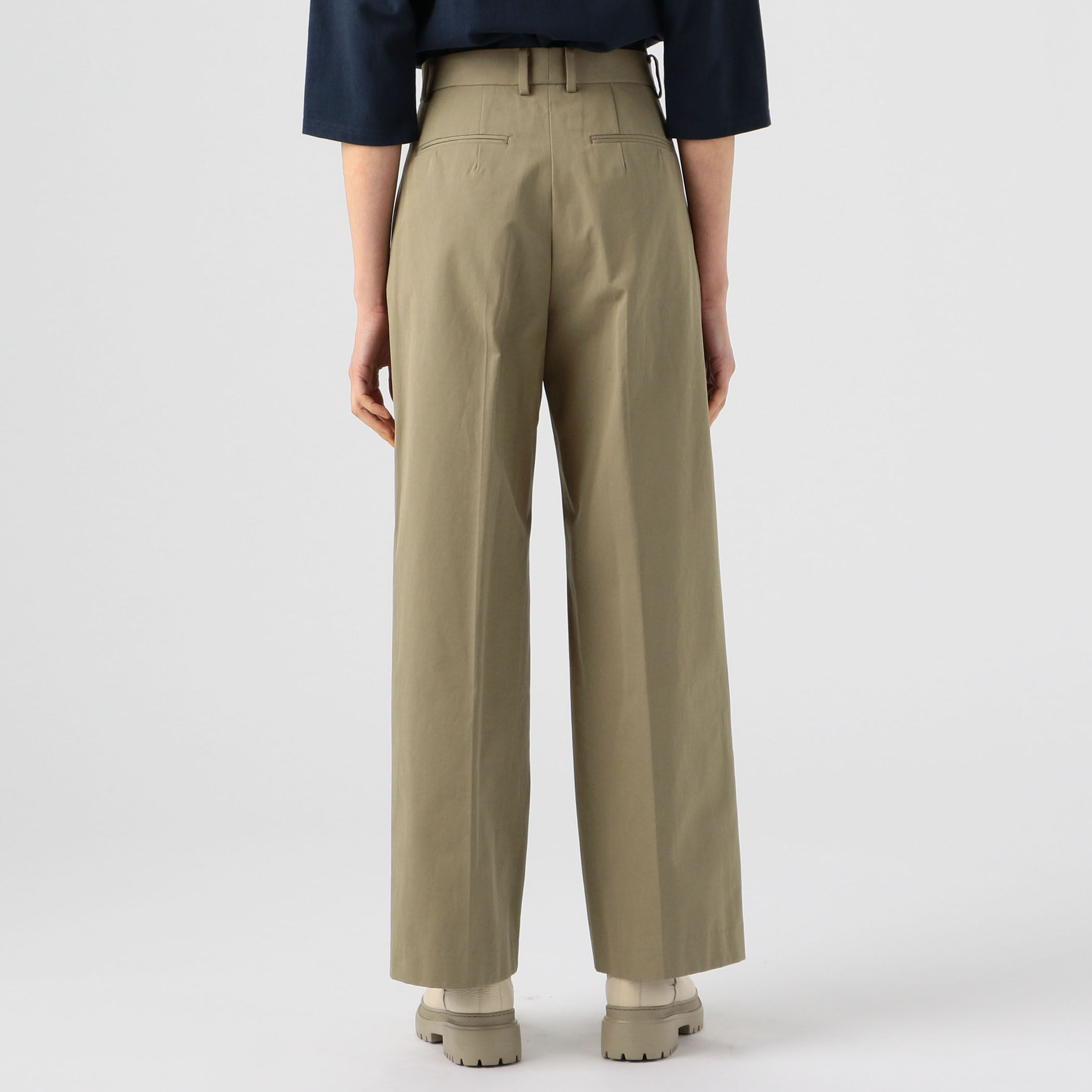 【大人気完売品】MACPHEE/コットンキャンバス ツータックワイドパンツ/S コットンキャンバス ツータックワイドパンツ｜トゥモローランド