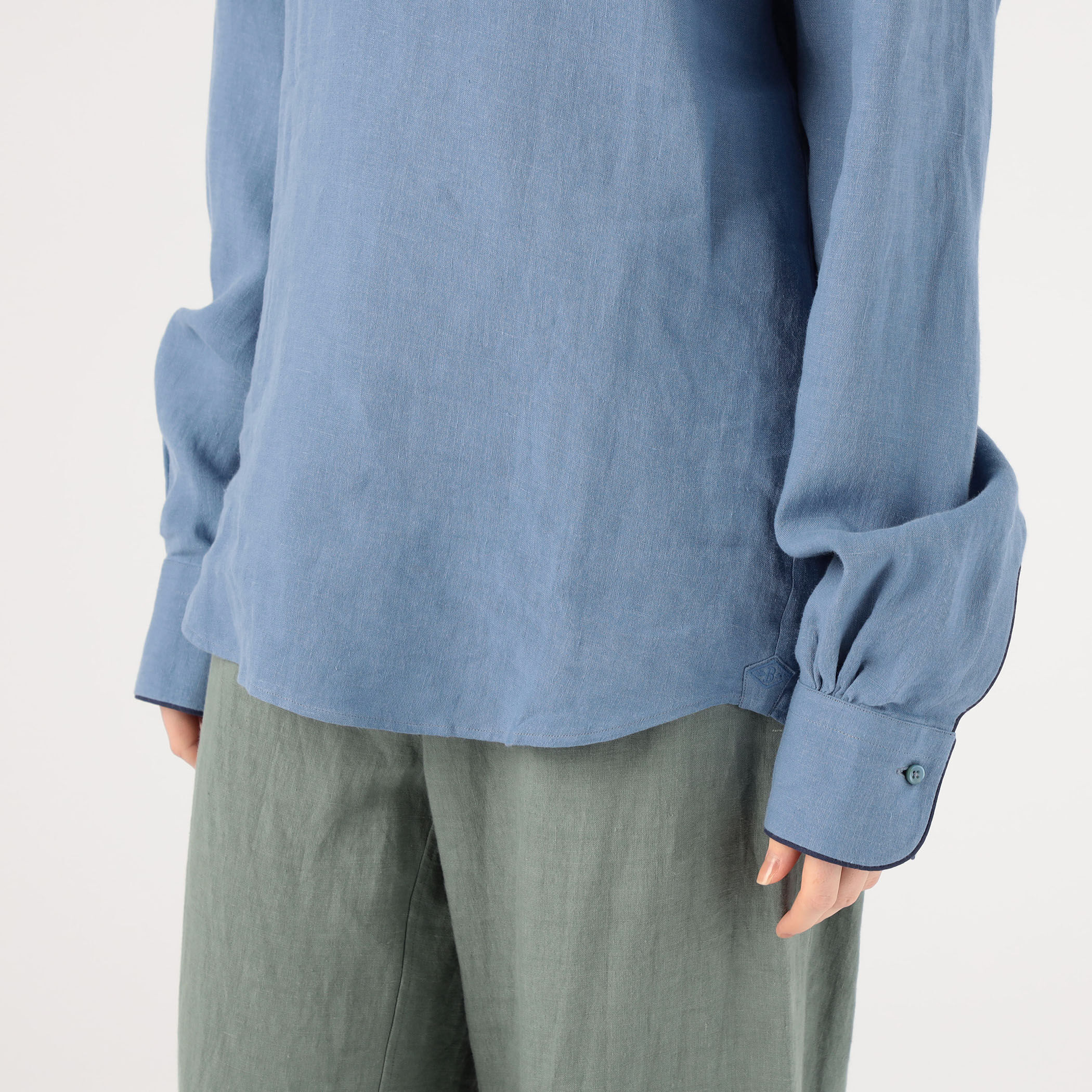 BOURRIENNE CREPUSCULE BLUE リネンシャツ｜トゥモローランド 公式通販