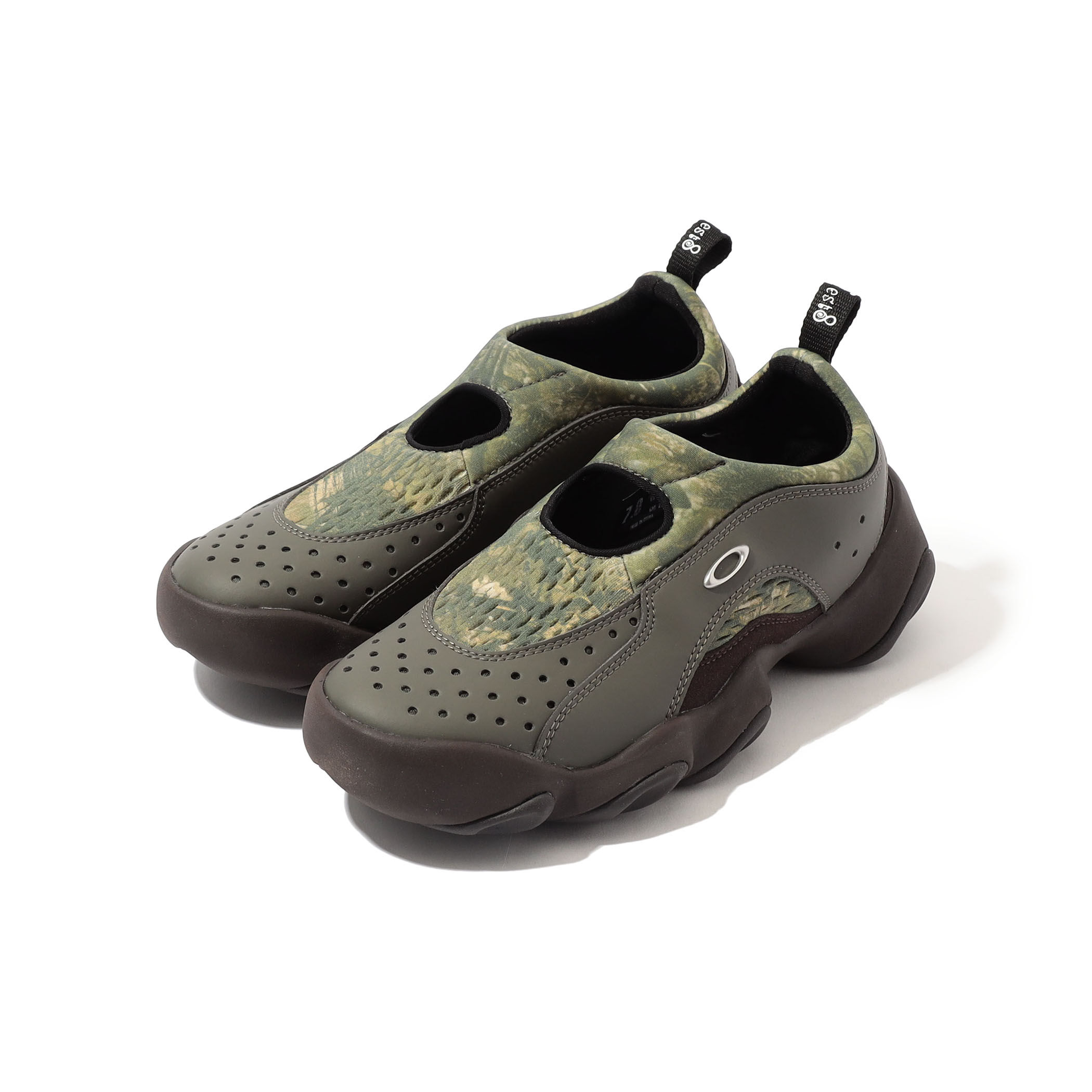 oakley factoryteam ssence限定　モックシューズ 5/14発売｜Oakley Factory Team 3types｜抽選/販売/定価情報