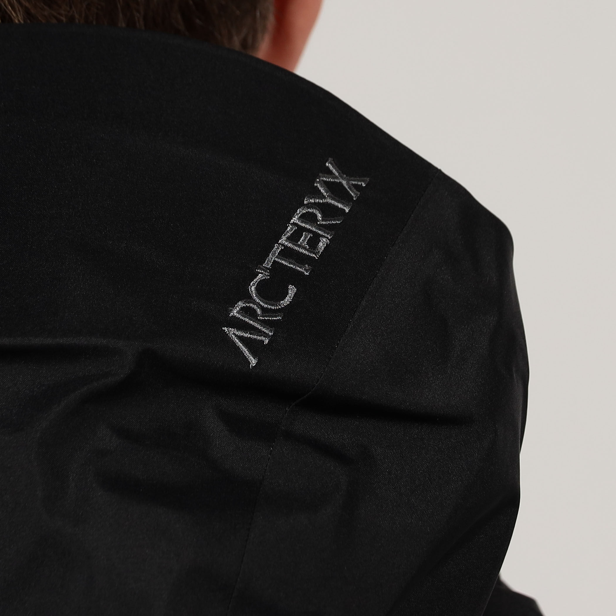 Arc'teryx BETA SL JACKET ナイロン フーデッドブルゾン Arc'teryx BETA SL JACKET ナイロン フーデッドブルゾン