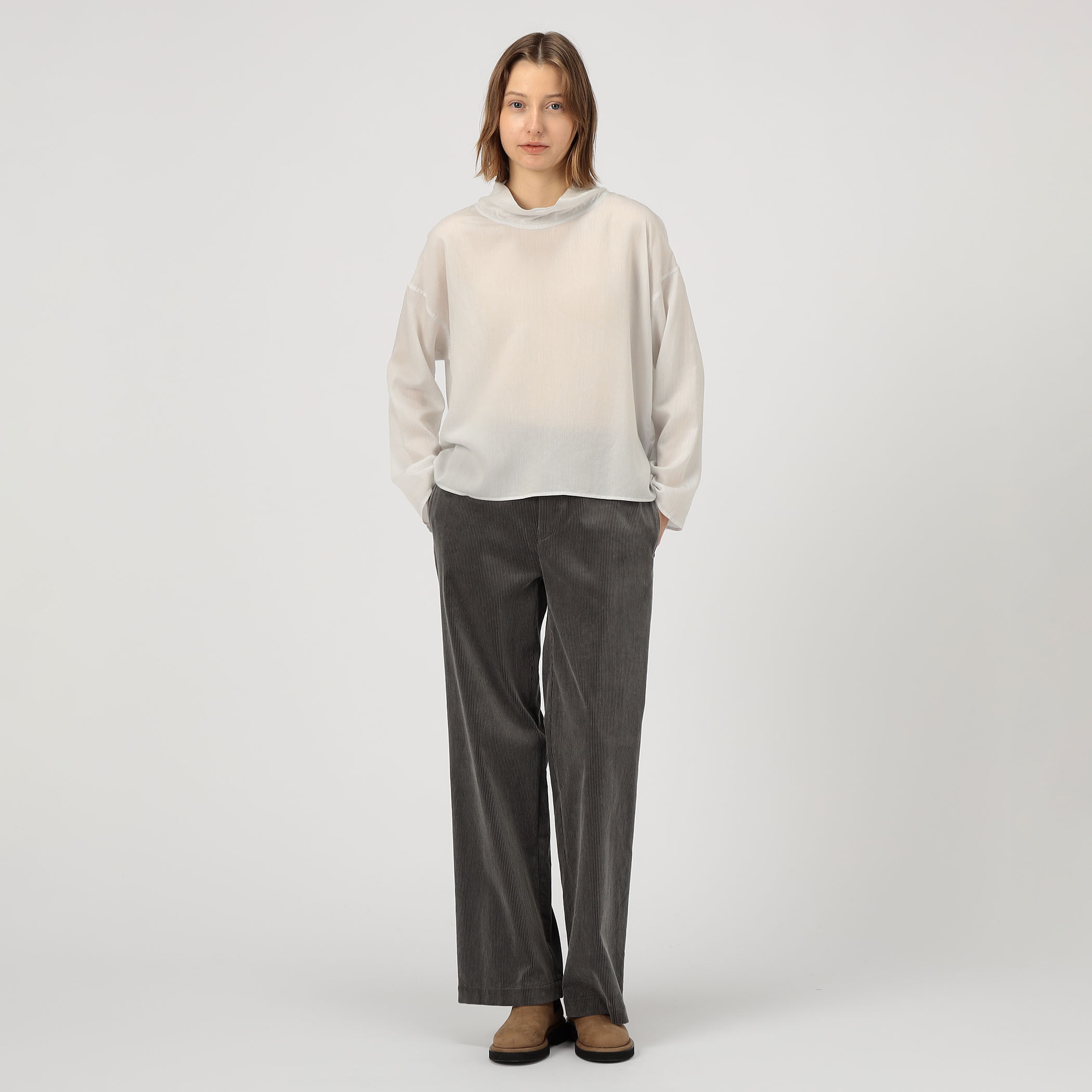 ギャルリーヴィー トゥモローランド 25AW セルロースシルクブロード セルロースシルクブロード ハイネックプルオーバーシャツ