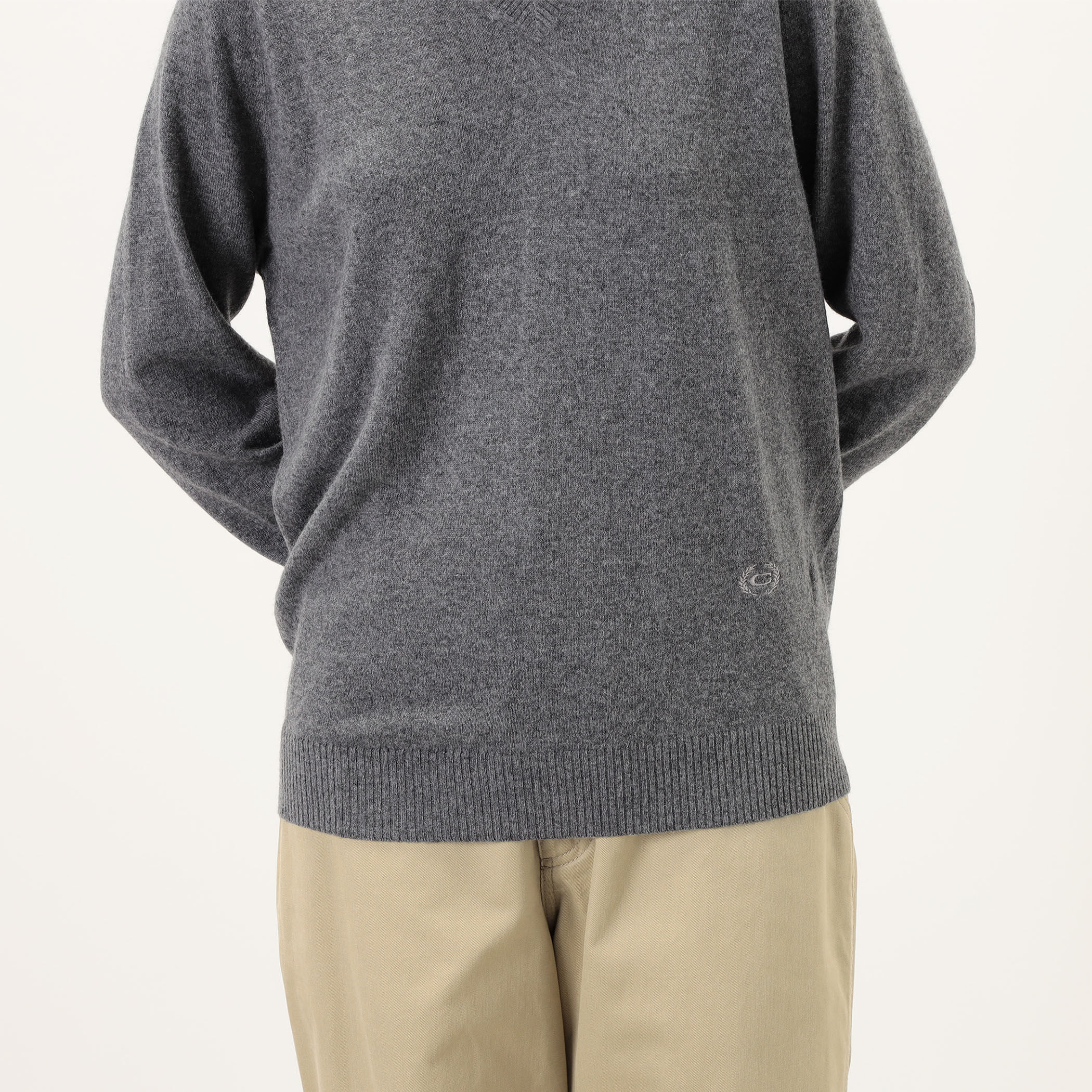 Commission DOUBLE FRONT KNIT バックオープン Vネックニット