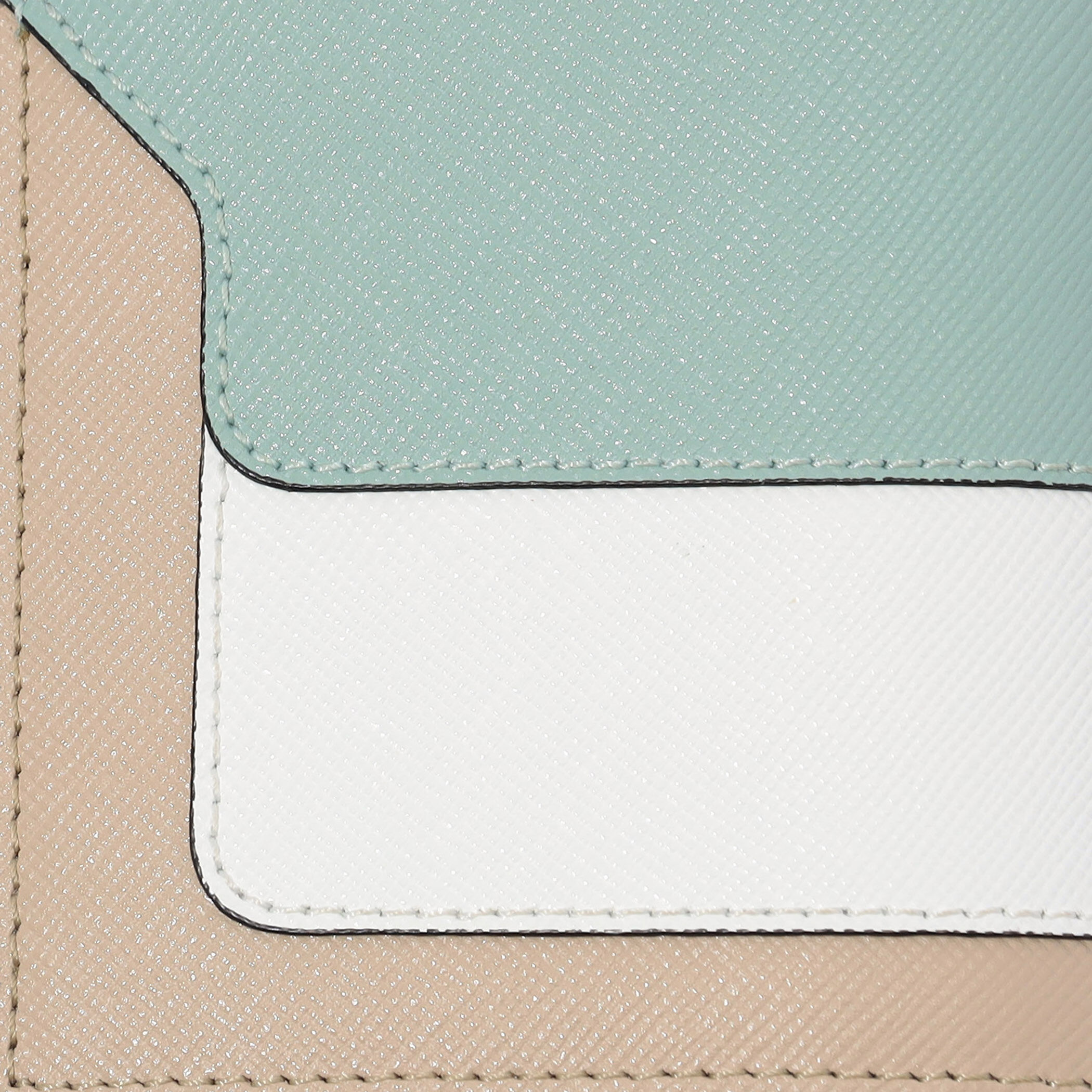 【MARNI】BILLFOLD W/COINPURSE 新品　未使用 MARNI BILLFOLD W/COIN PURSE（財布・コインケース）｜BOICE