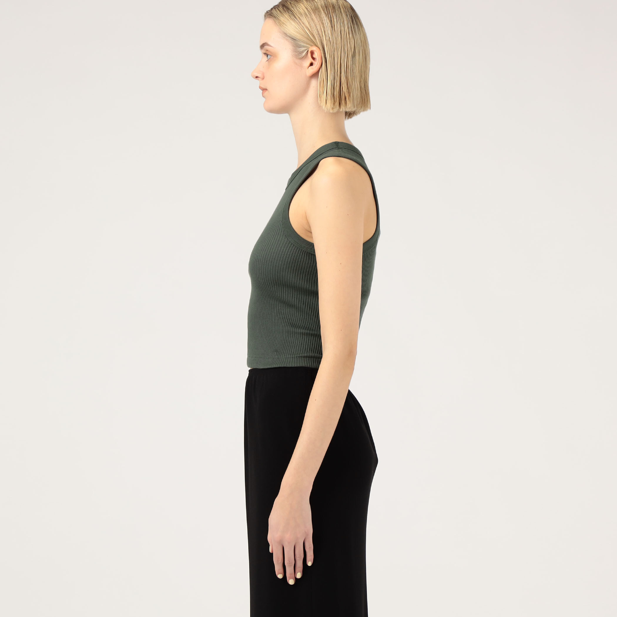 HYKE CROPPED TANK TOP｜トゥモローランド 公式通販
