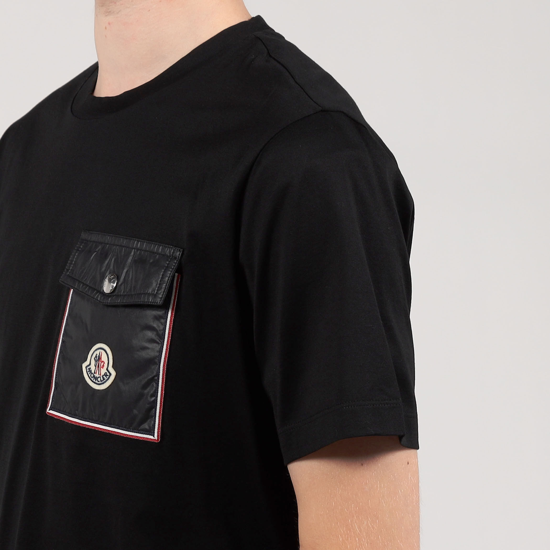 ★MONCLER★ポケット コットン Tシャツ □MONCLER コットン Tシャツ｜トゥモローランド 公式通販
