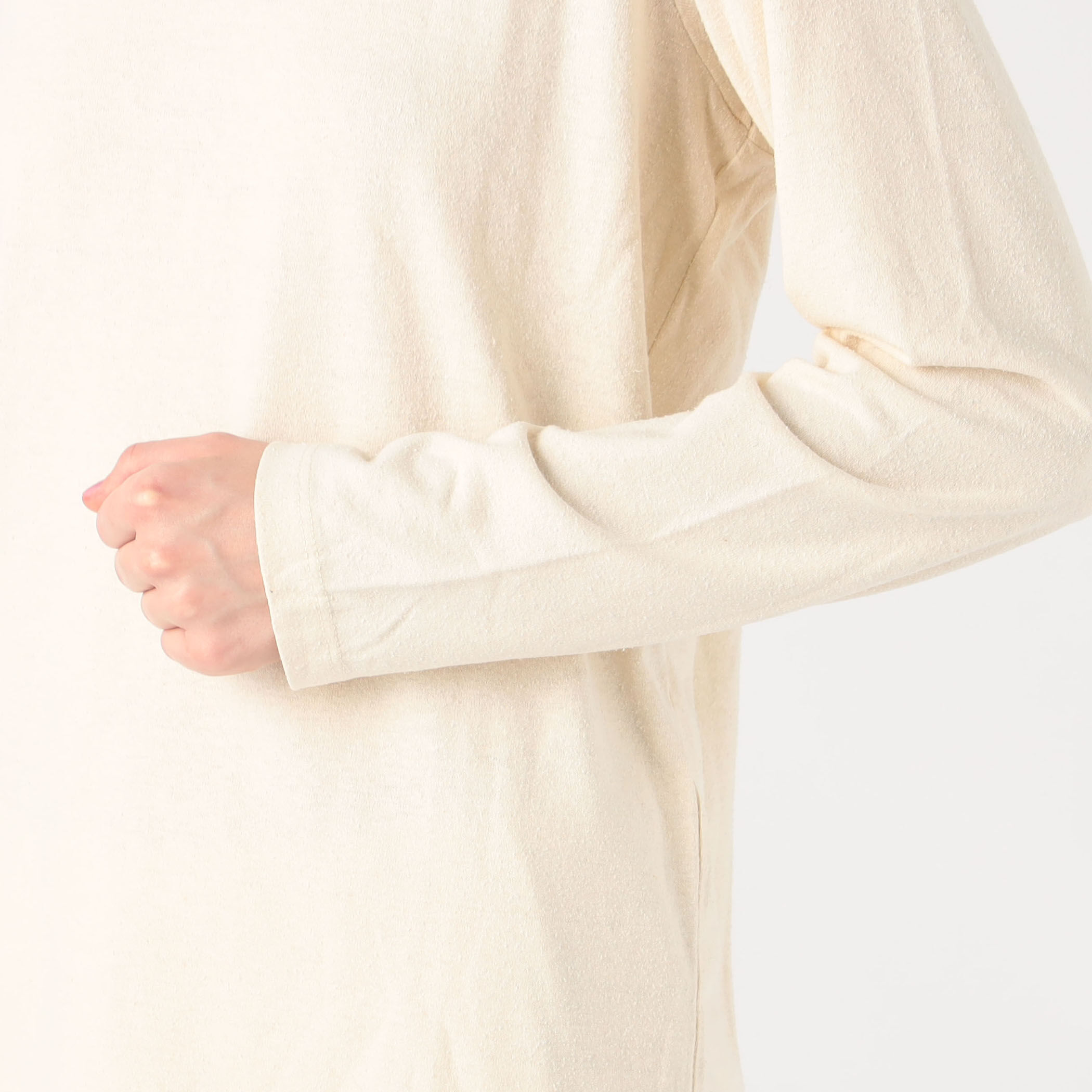 BASERANGE SILK LONG SLEEVE TOP｜トゥモローランド 公式通販