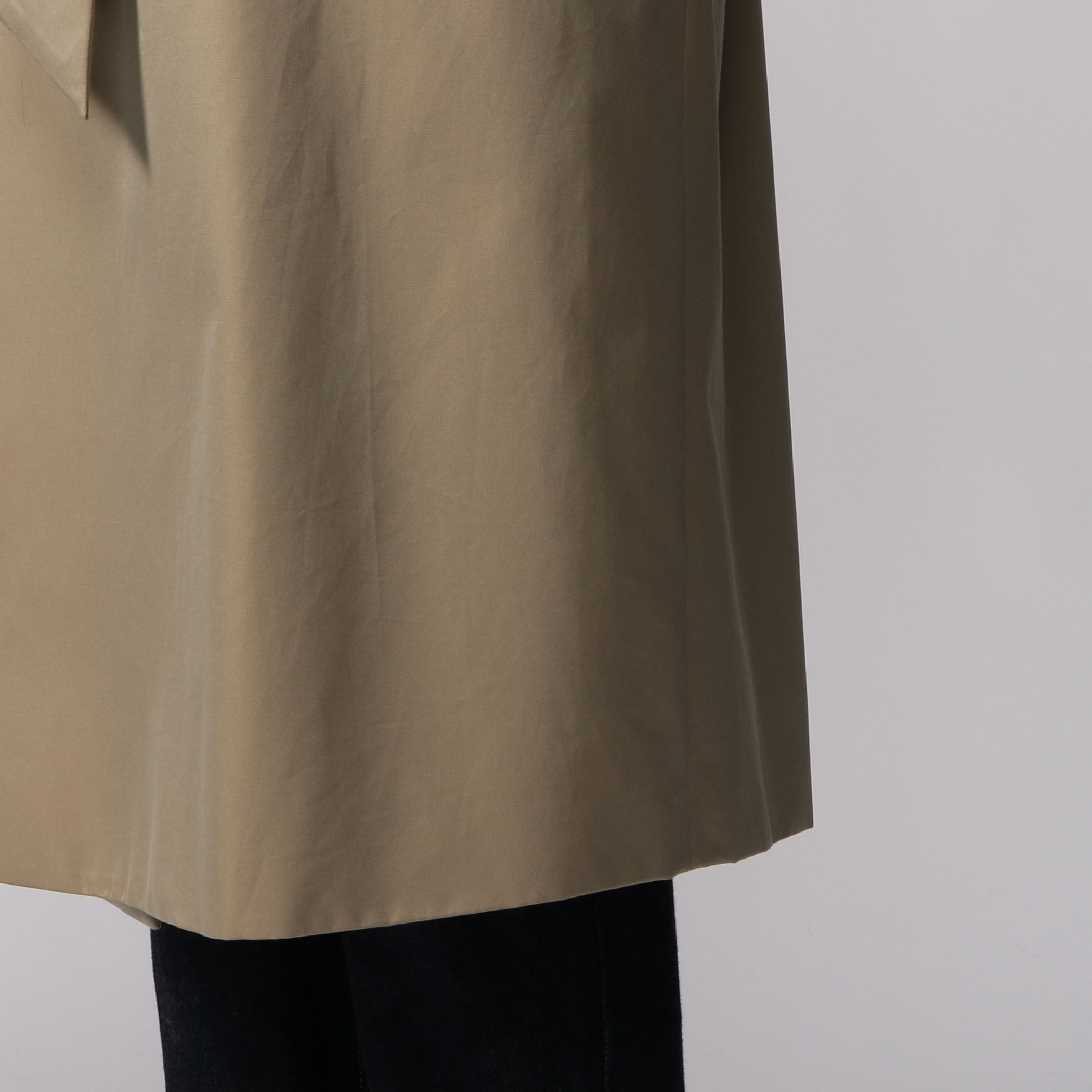 コットンギャバジン ボタンレストレンチコート